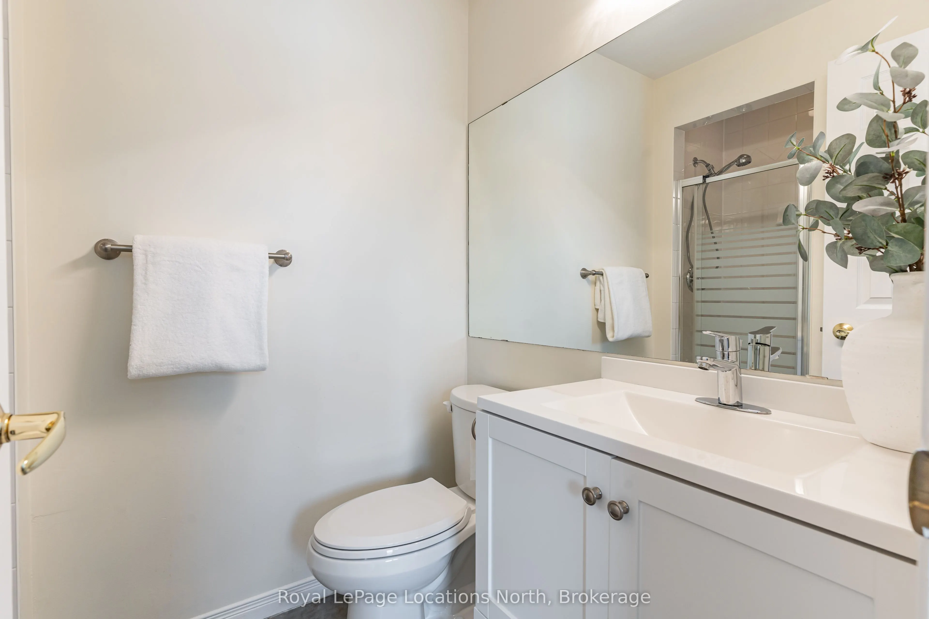 465 Mariners Way, #12
