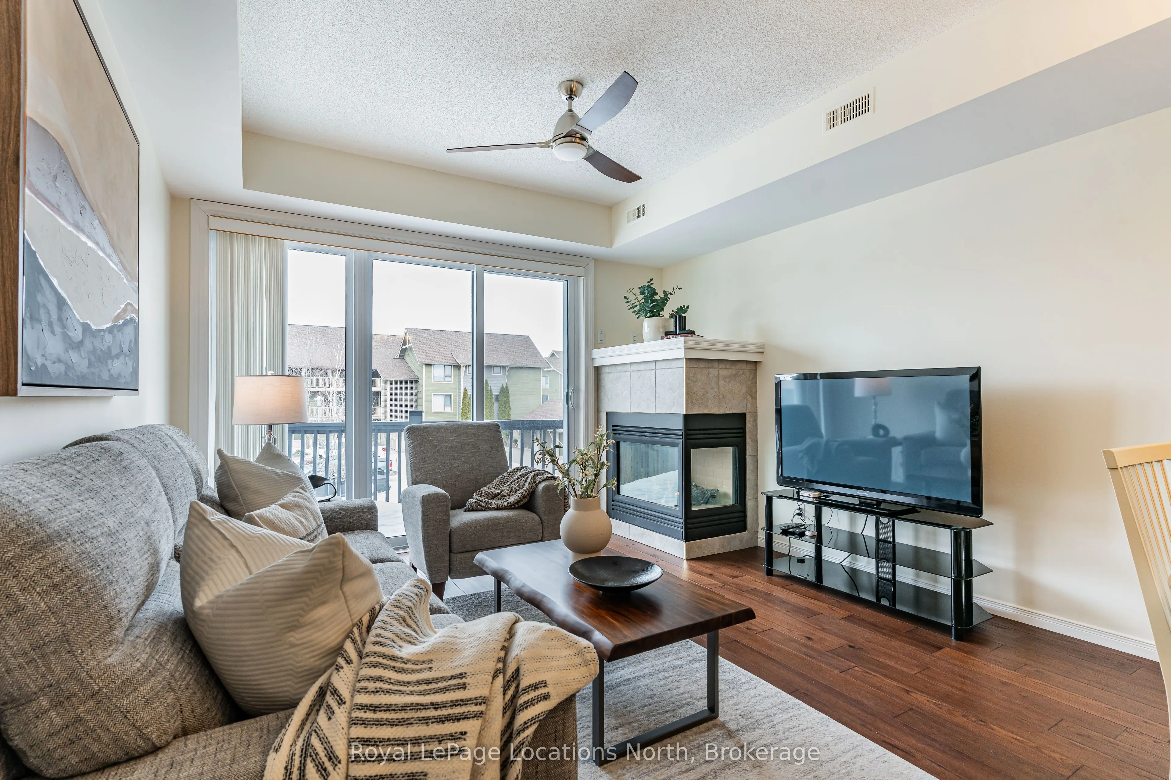465 Mariners Way, #12