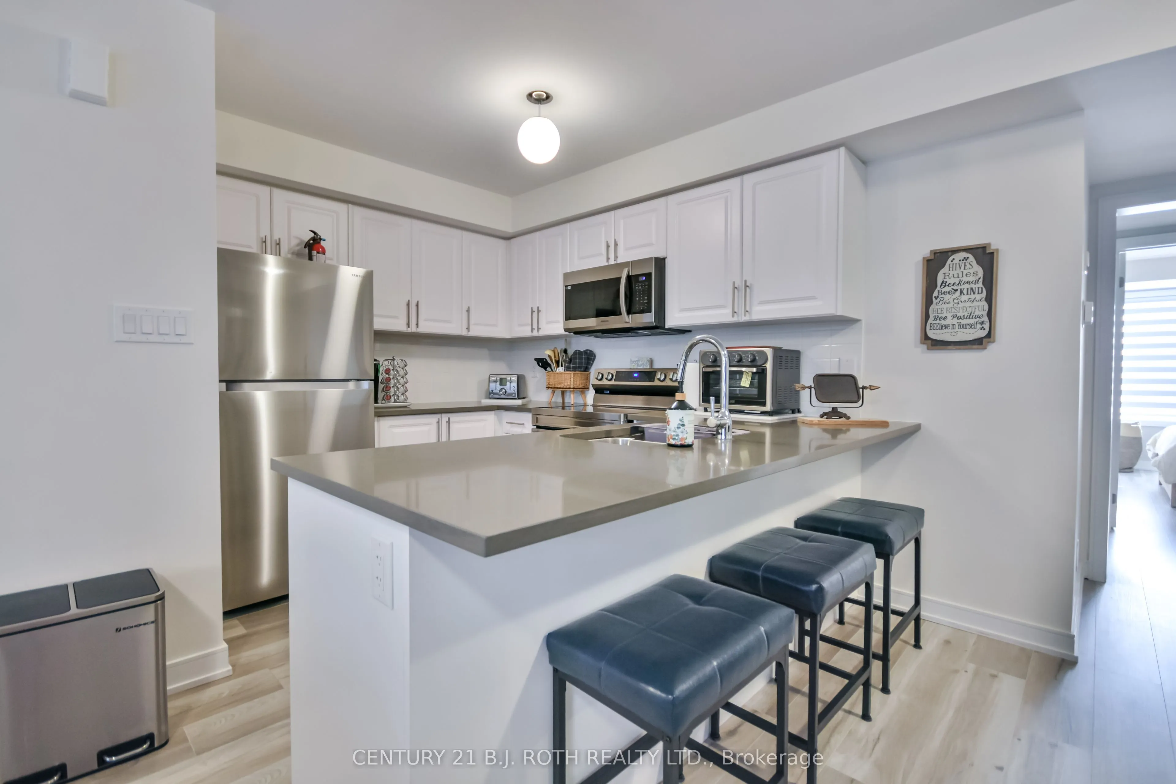 64 APPLETREE Lane, #69