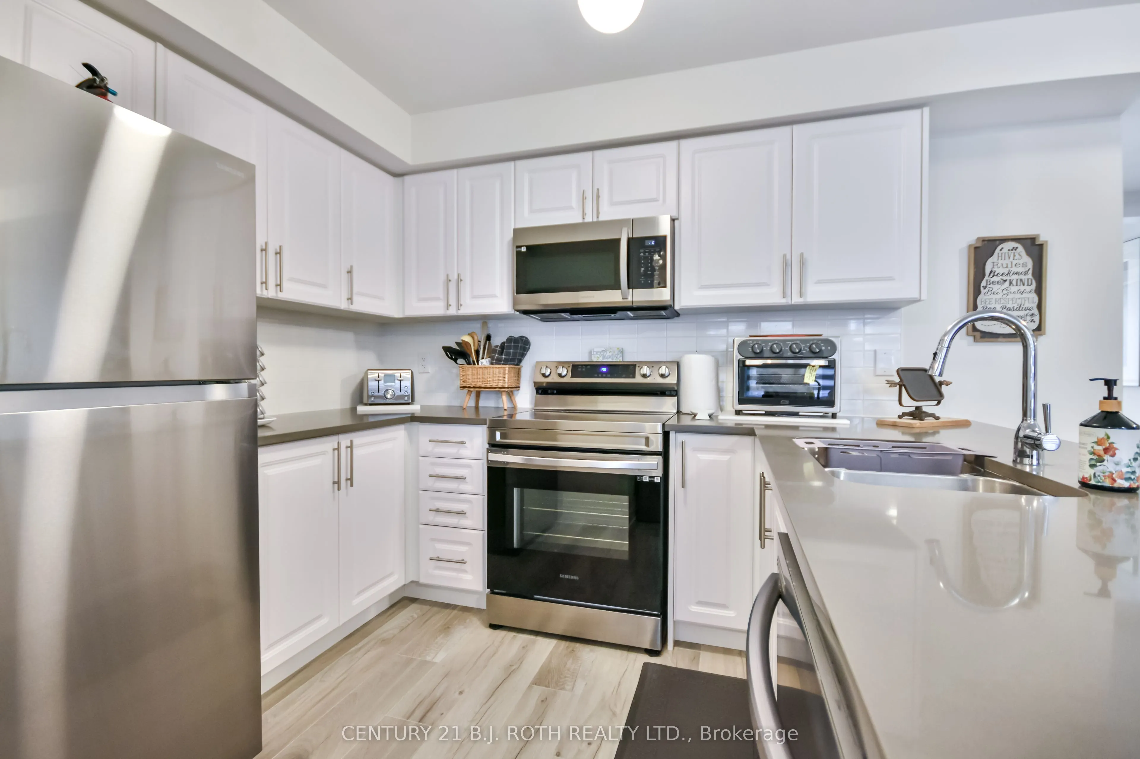 64 APPLETREE Lane, #69