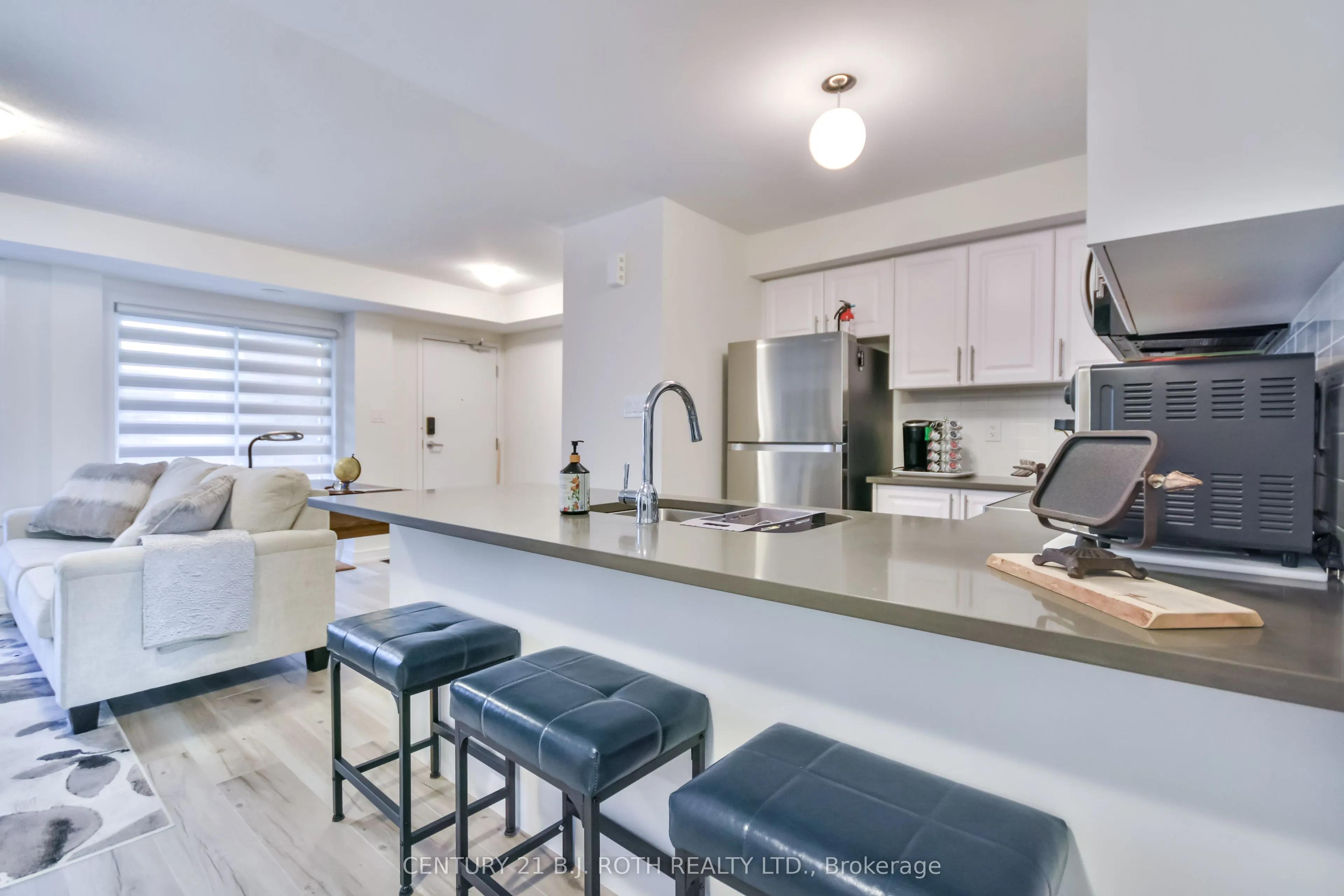 64 APPLETREE Lane, #69