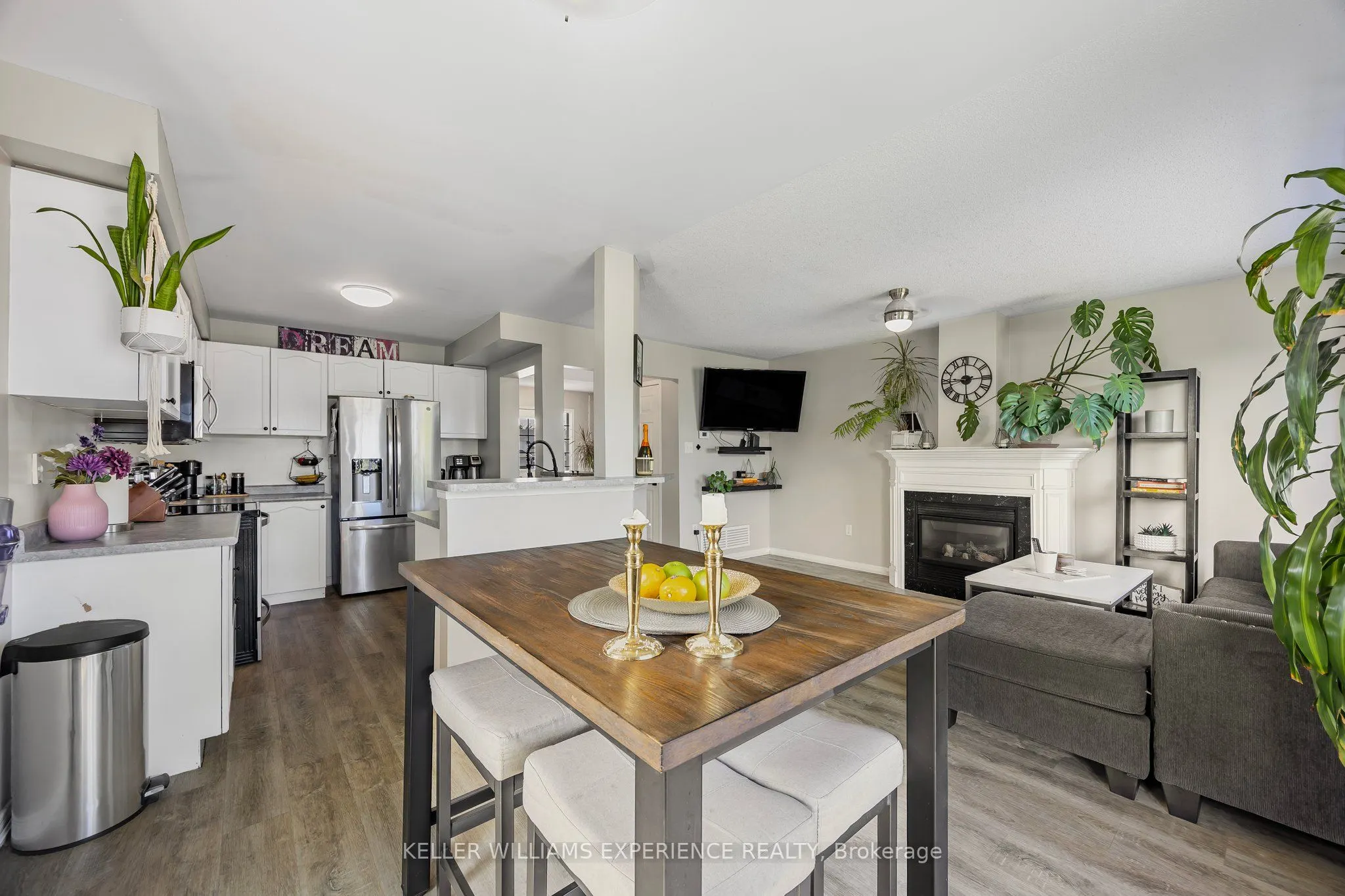 13 Sunset Place