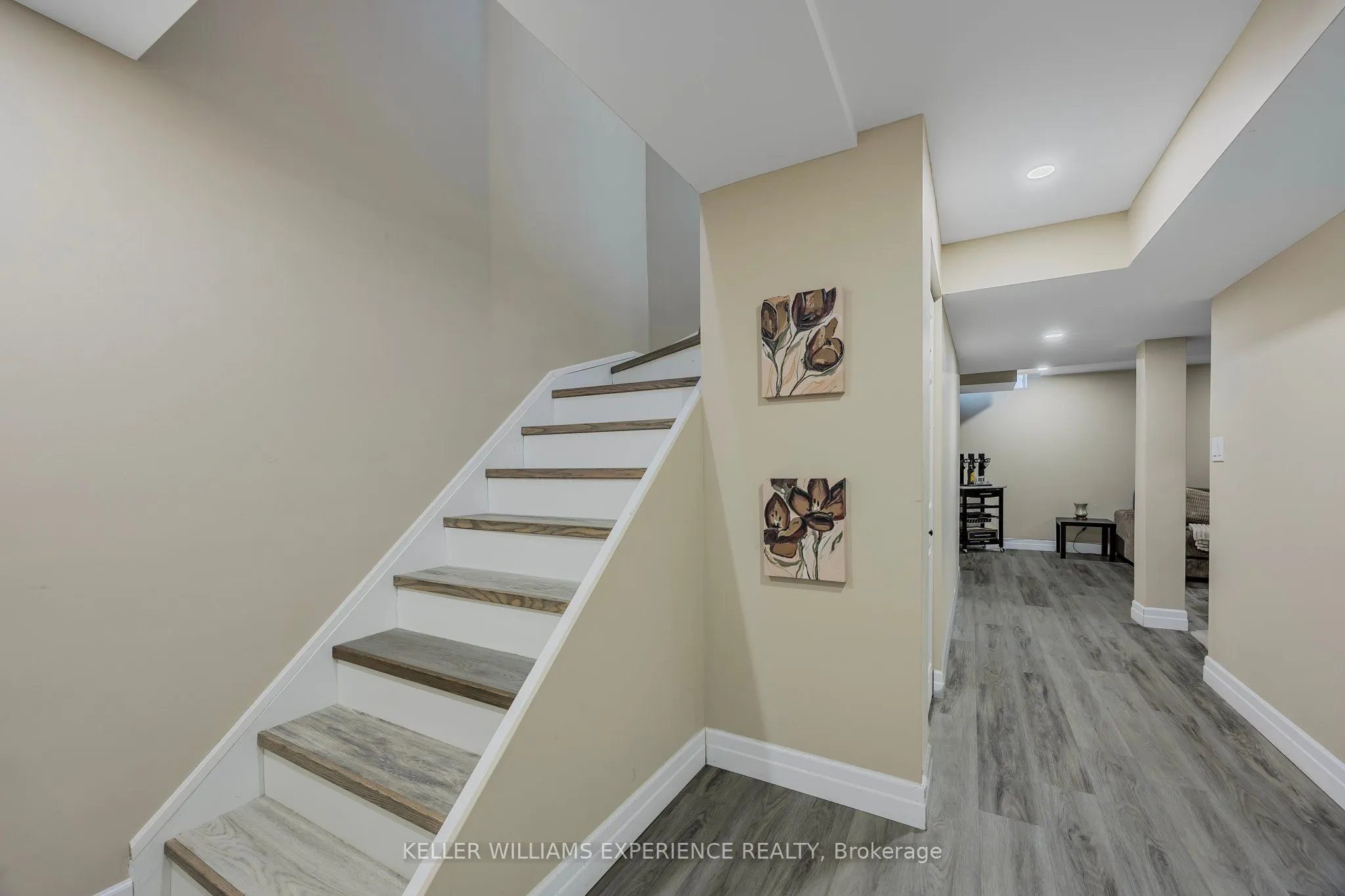 13 Sunset Place