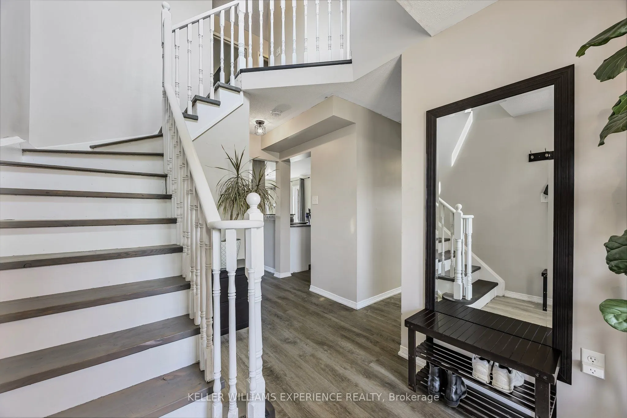 13 Sunset Place