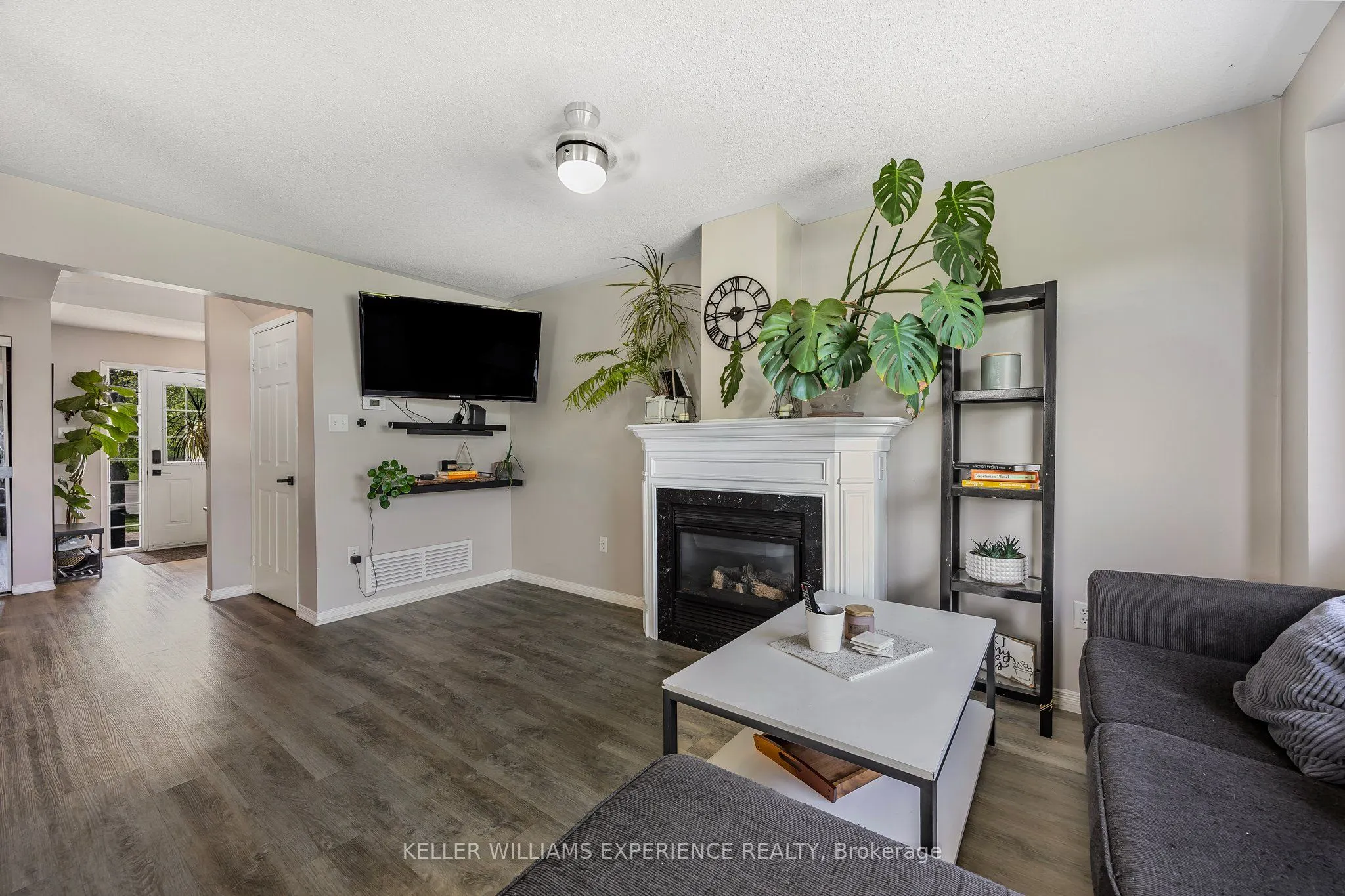 13 Sunset Place