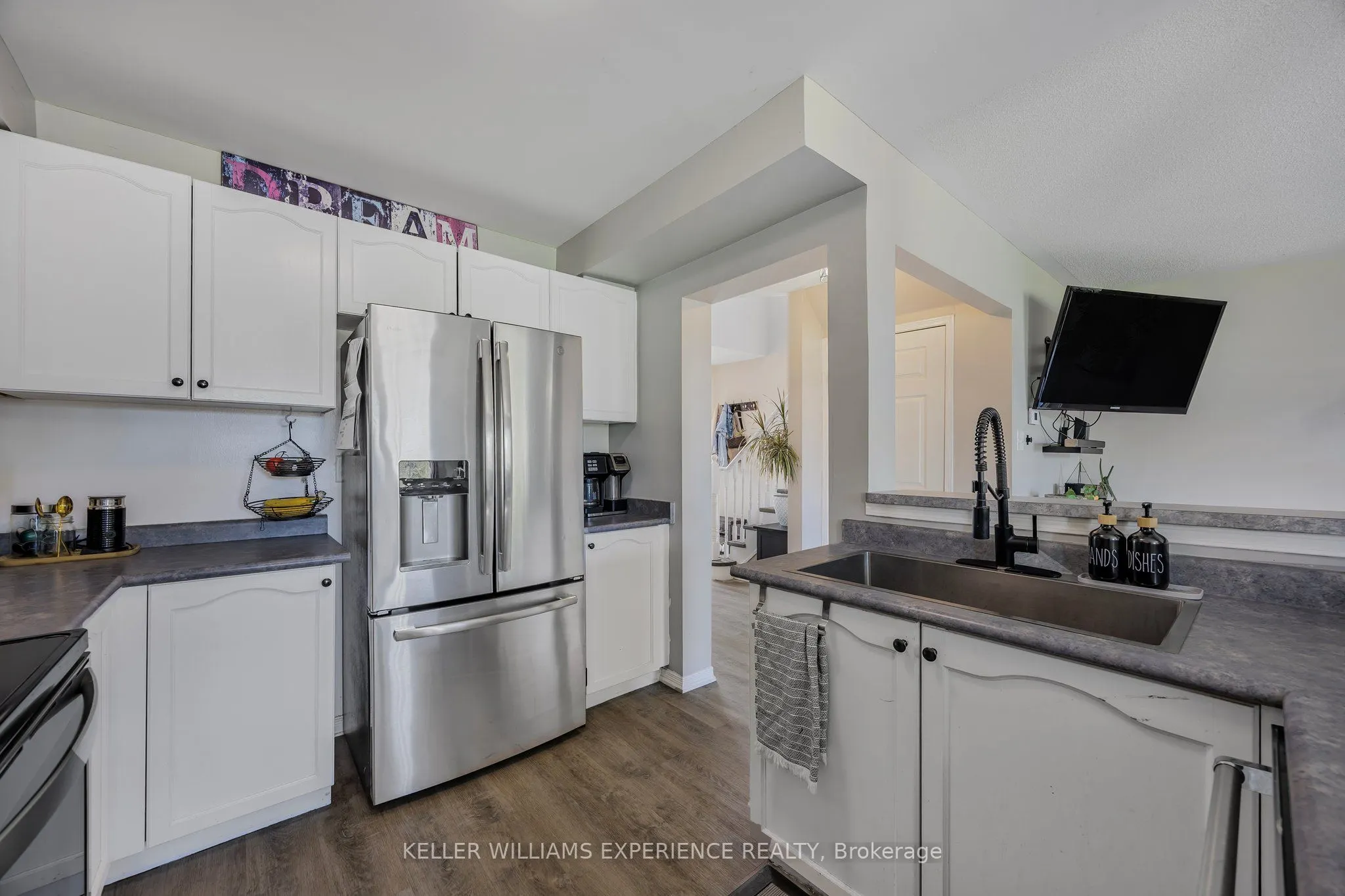 13 Sunset Place