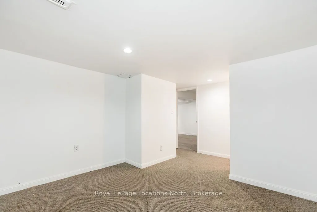 37 Ross Street
