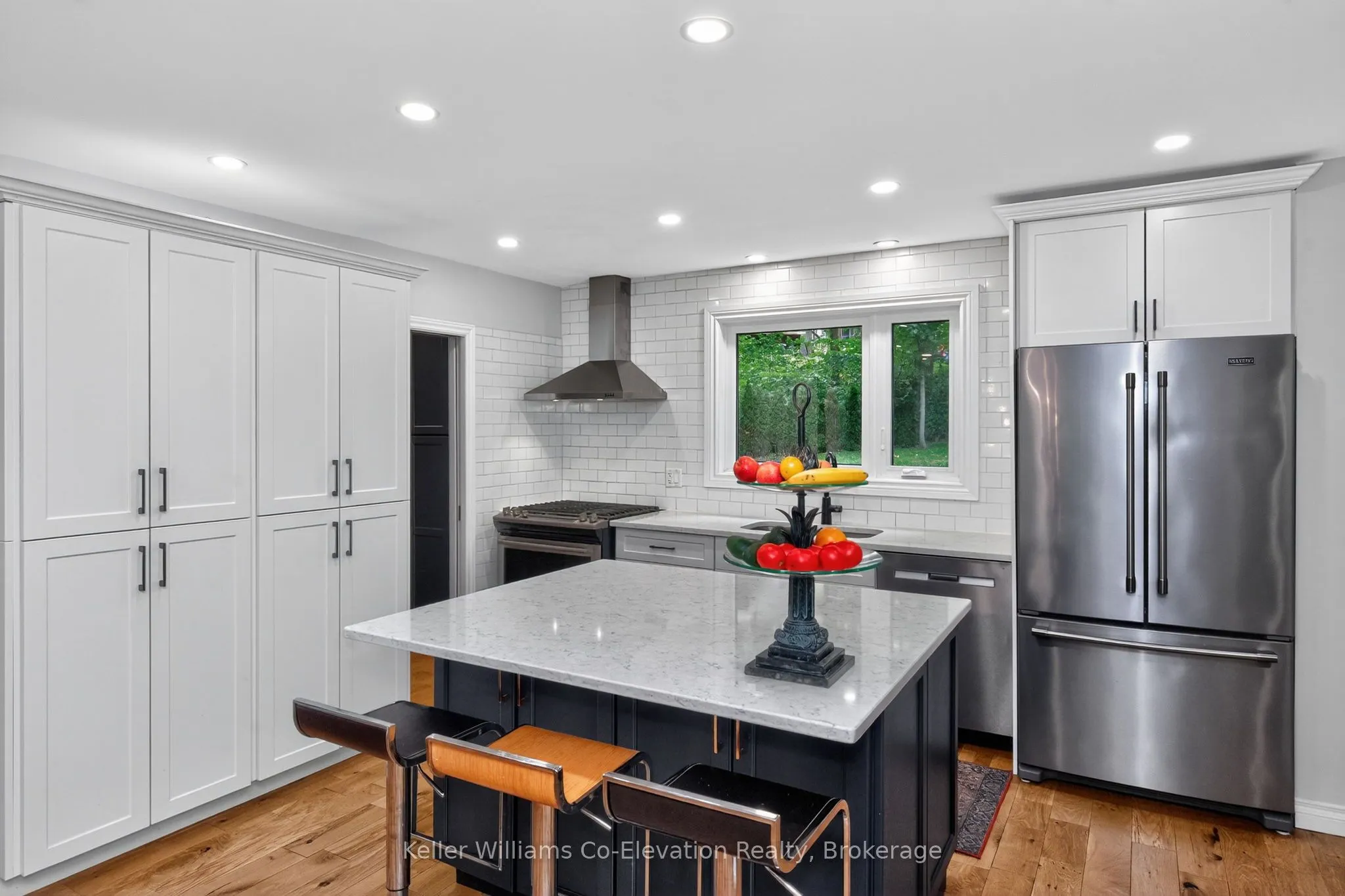 830 Portage Park Lane
