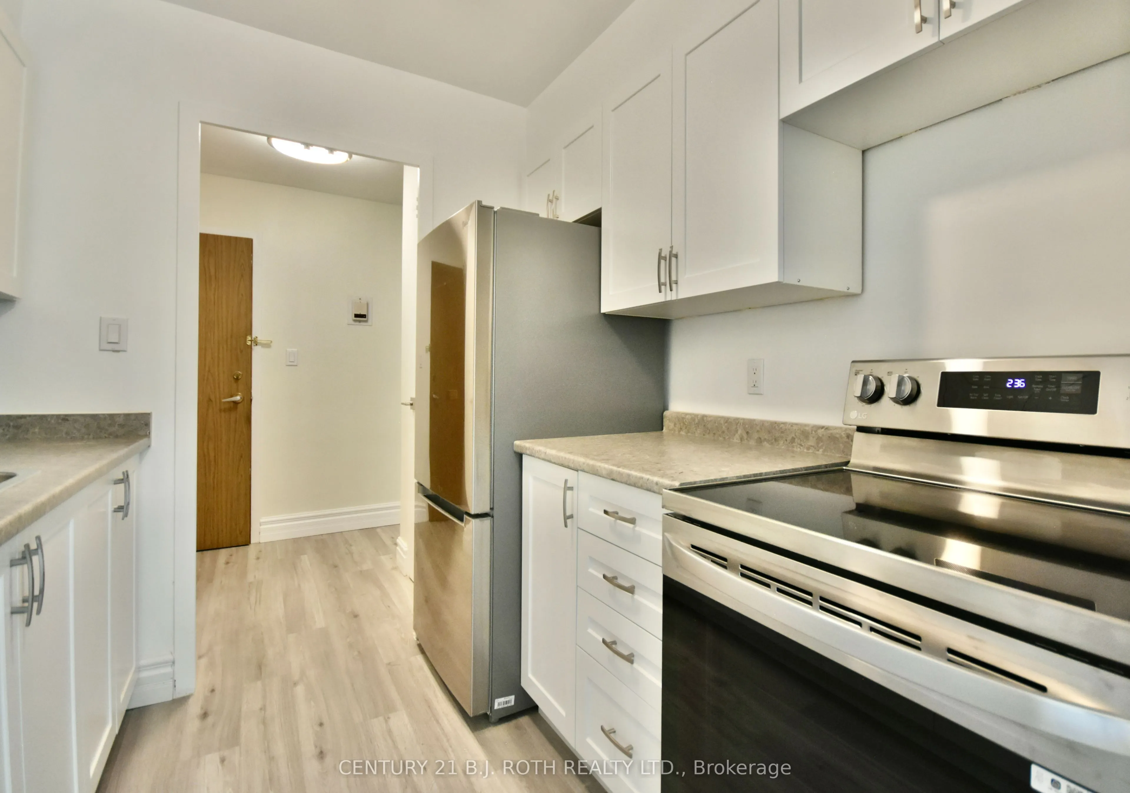 2 Grove Street E, #21