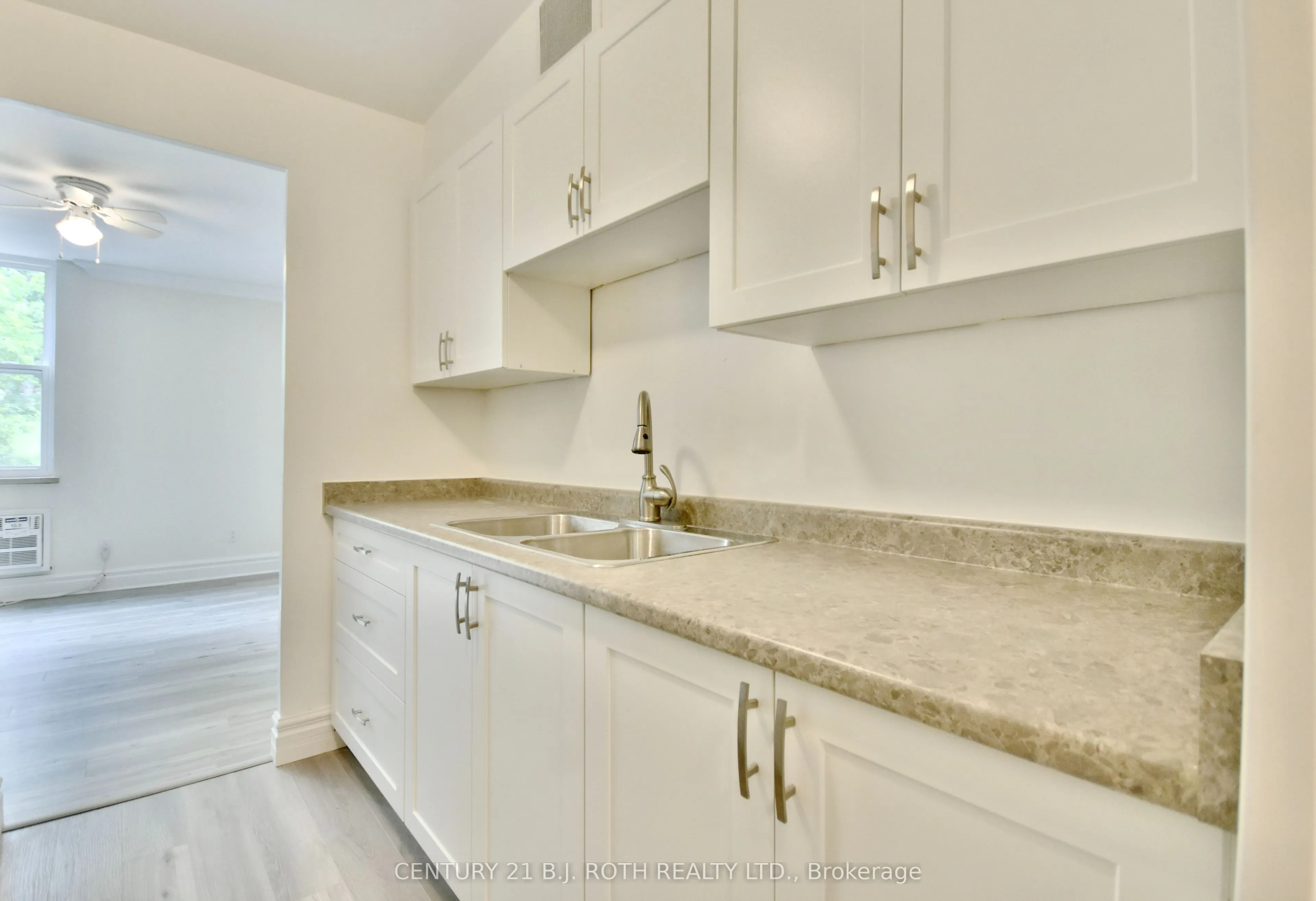 2 Grove Street E, #21