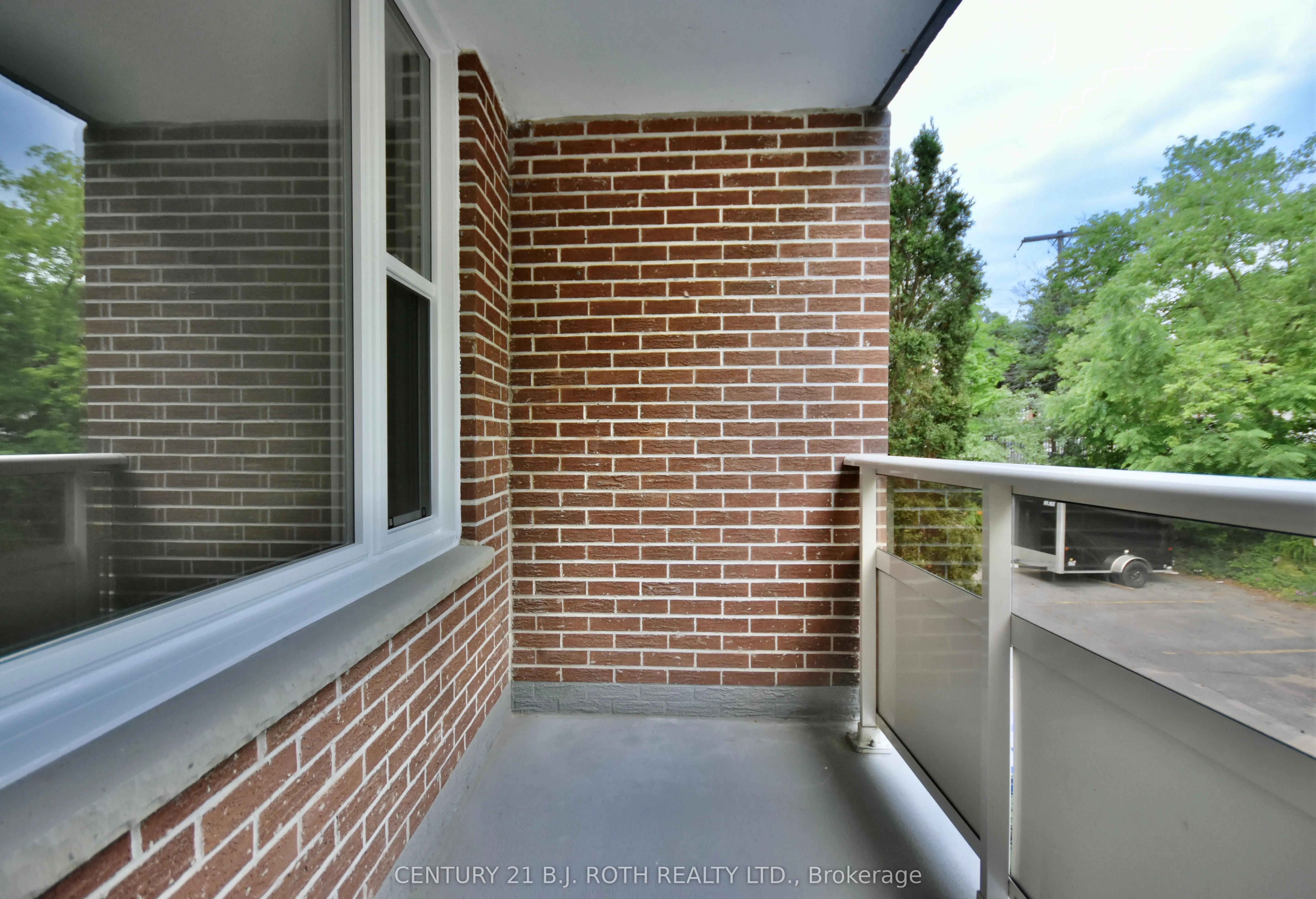 2 Grove Street E, #21