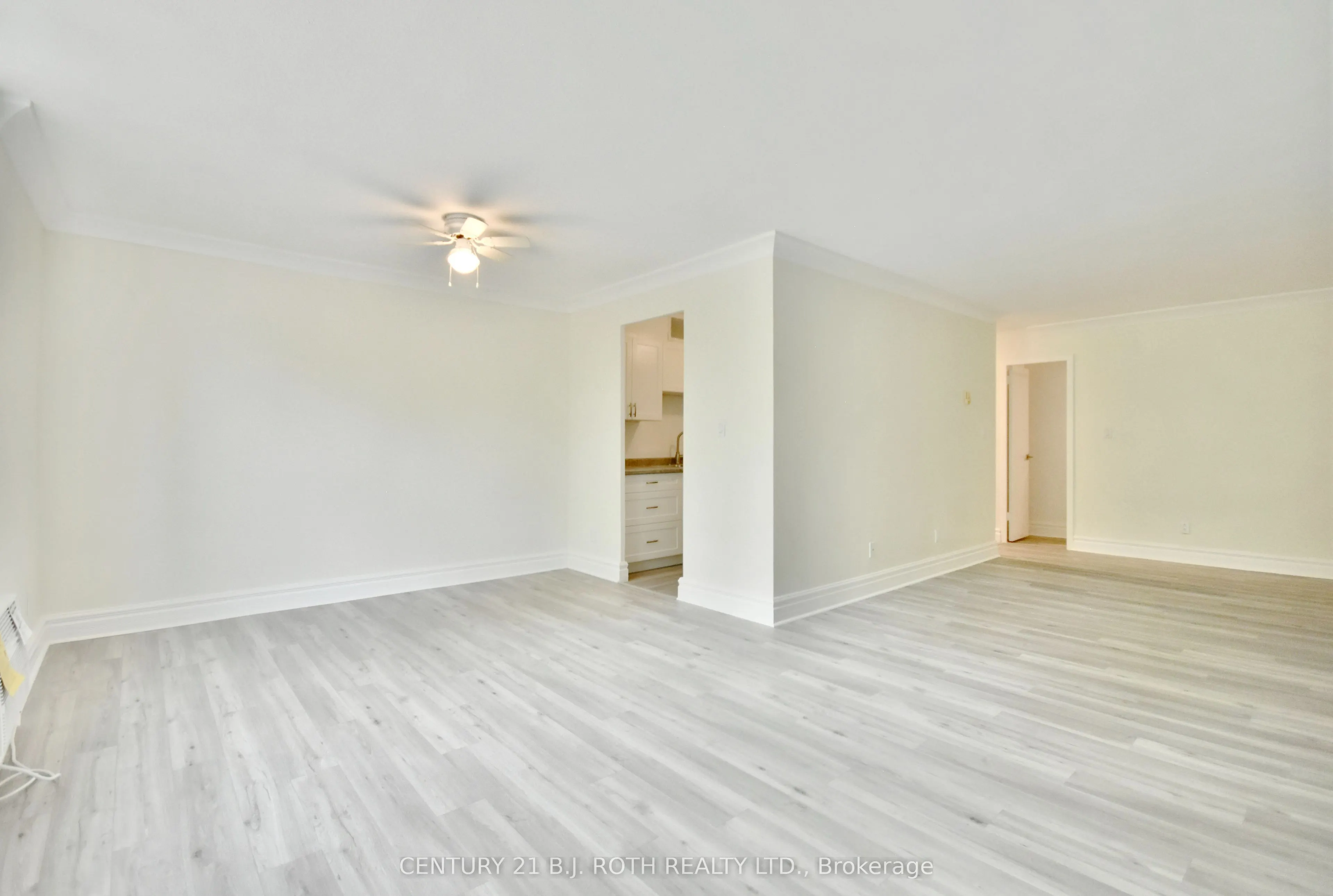 2 Grove Street E, #21