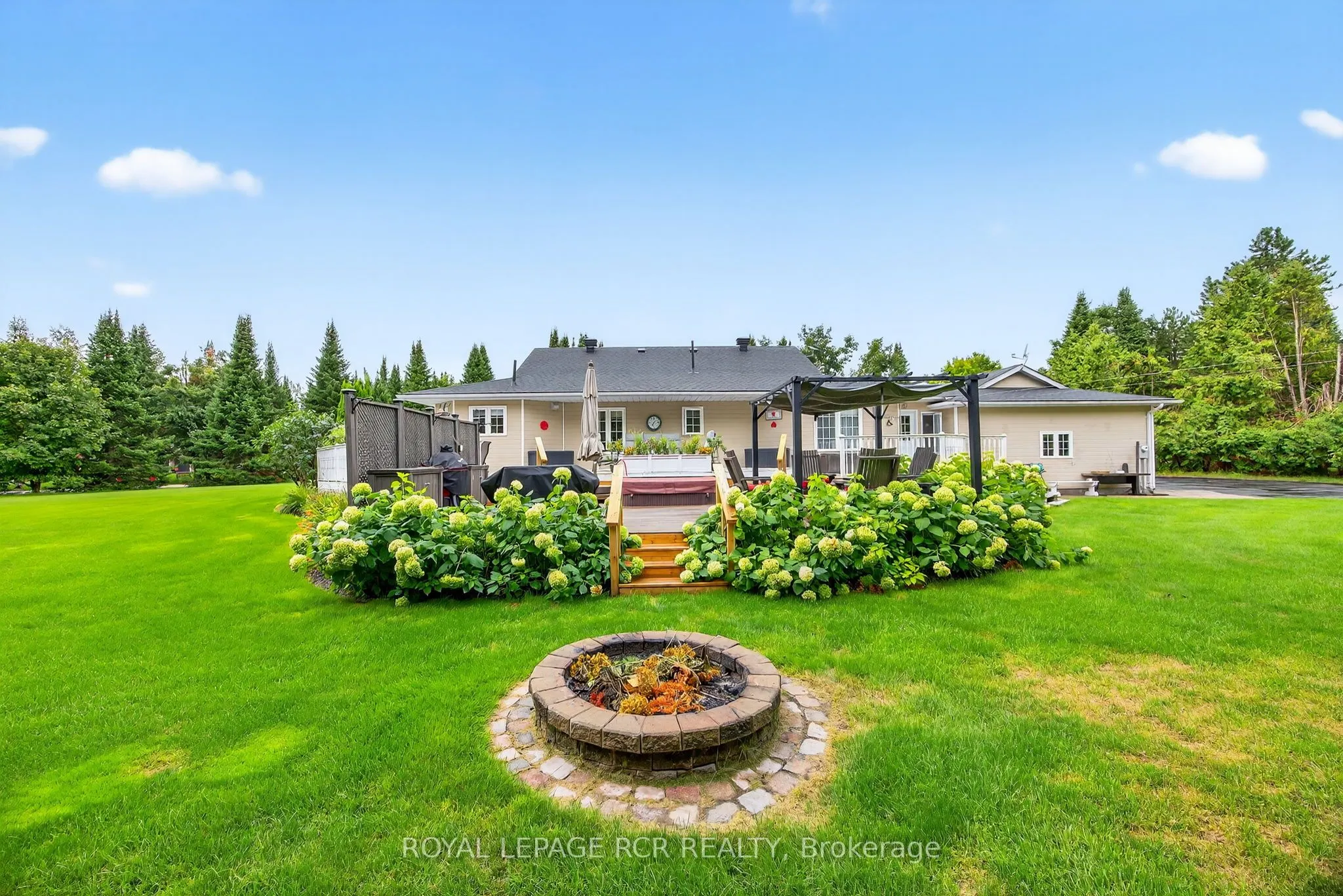 3 Nevis Ridge Drive