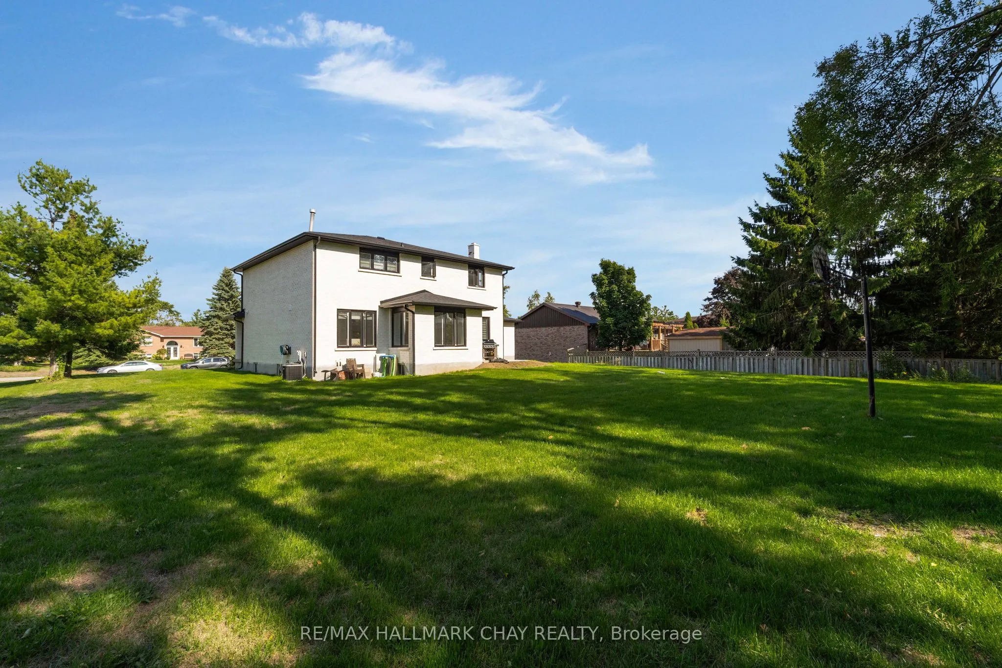 3 Heatherwood Drive