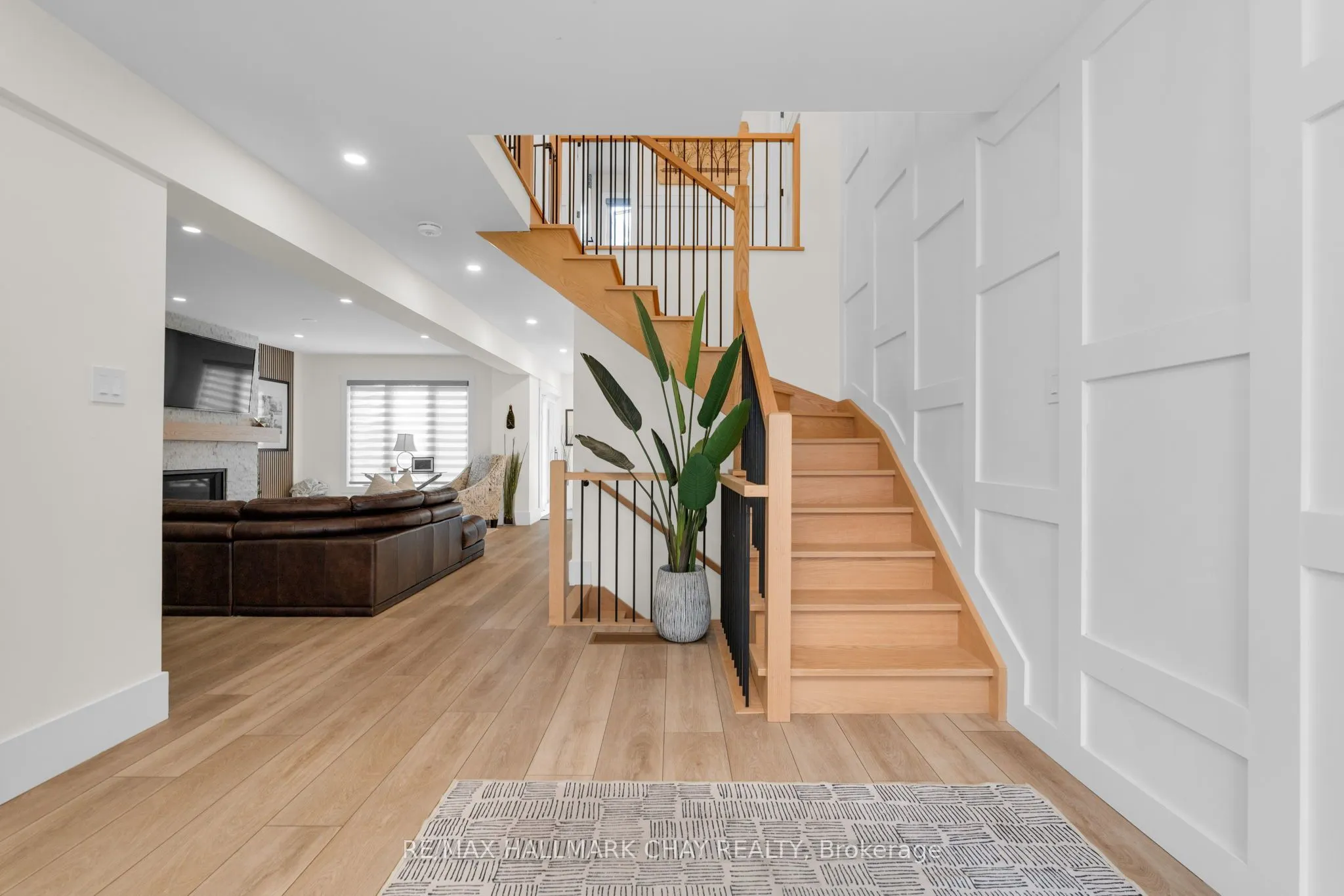 3 Heatherwood Drive
