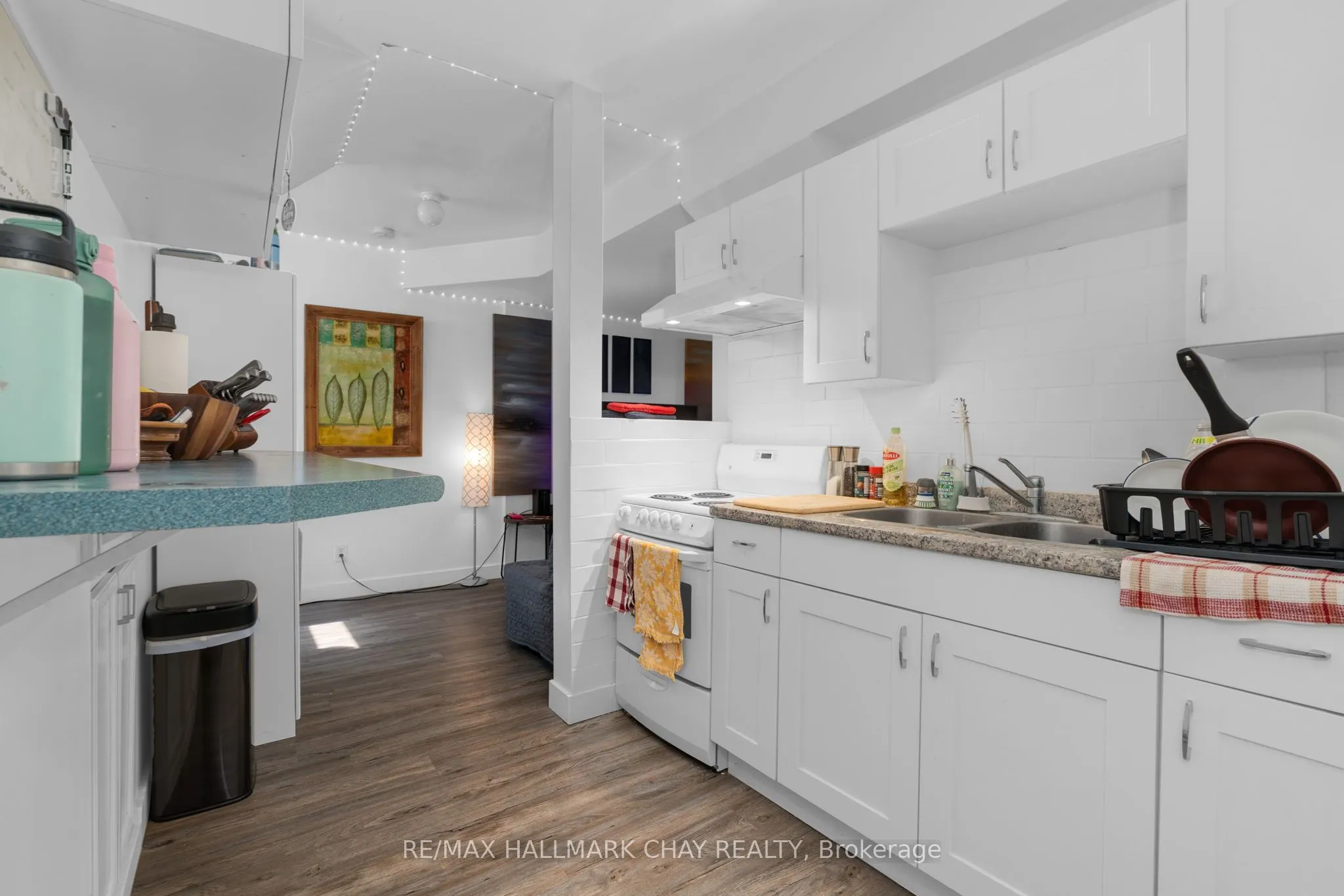 294 Hickling Trail