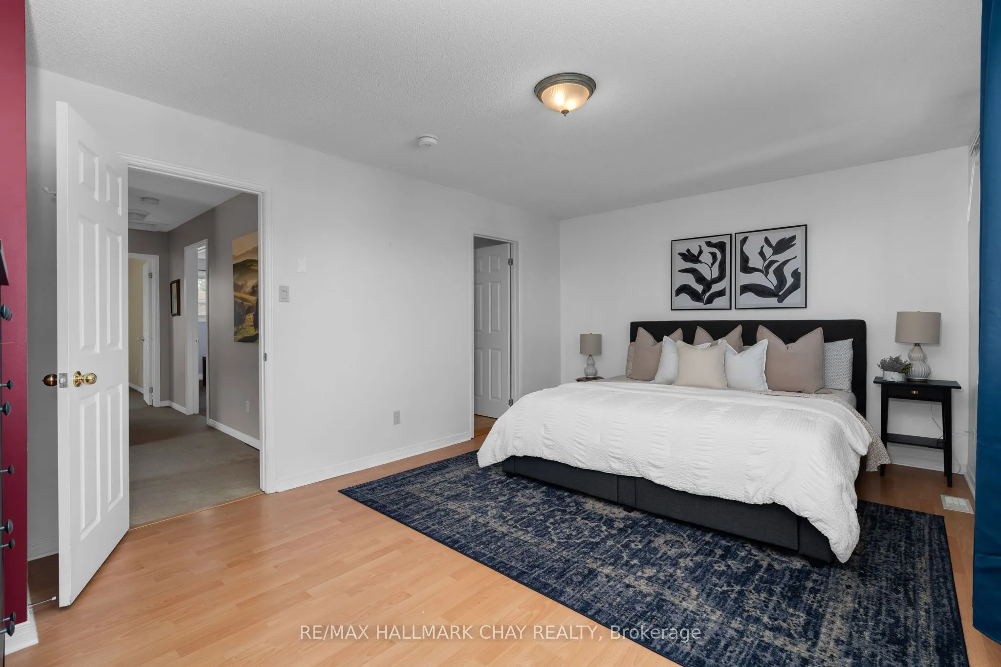294 Hickling Trail