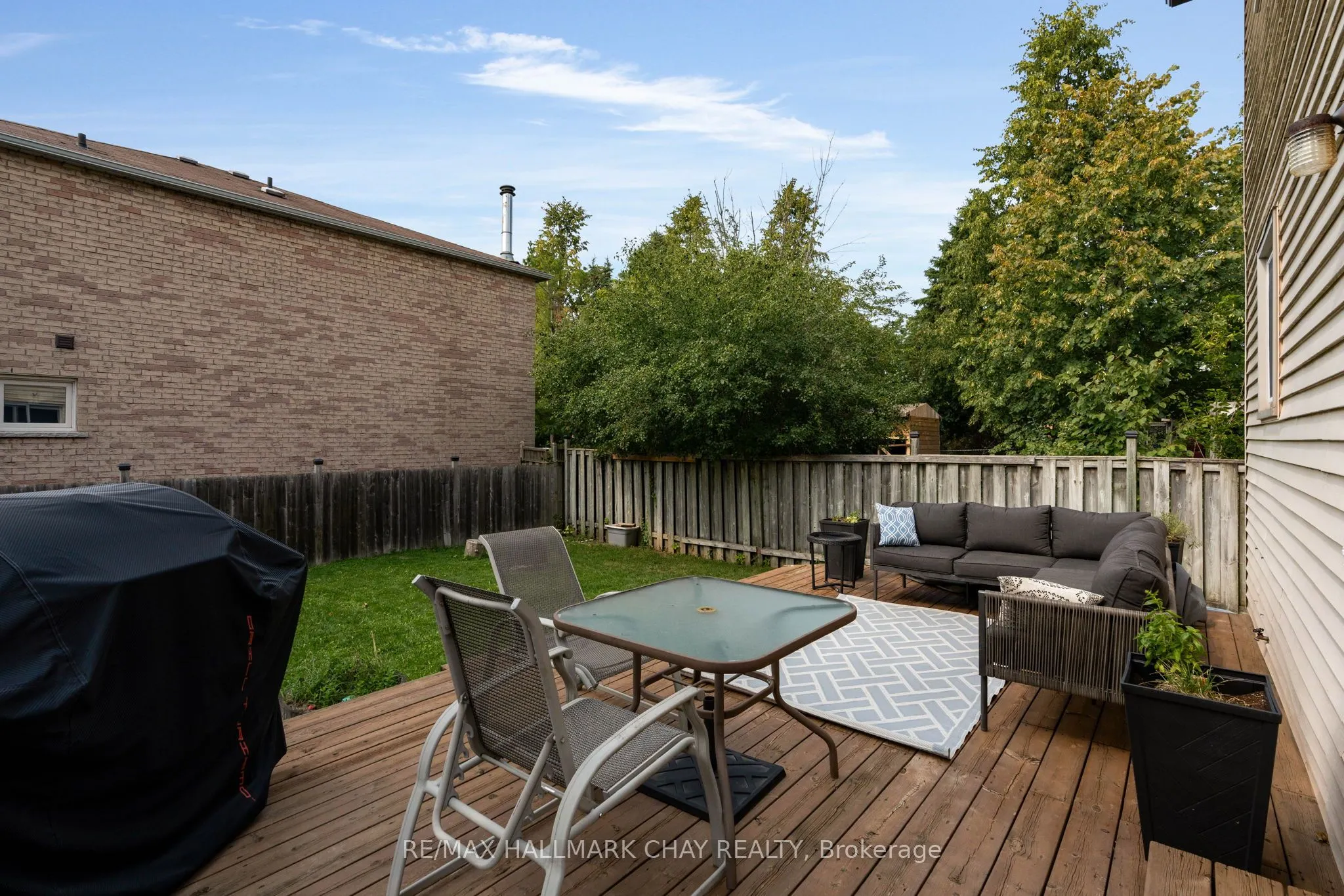 294 Hickling Trail