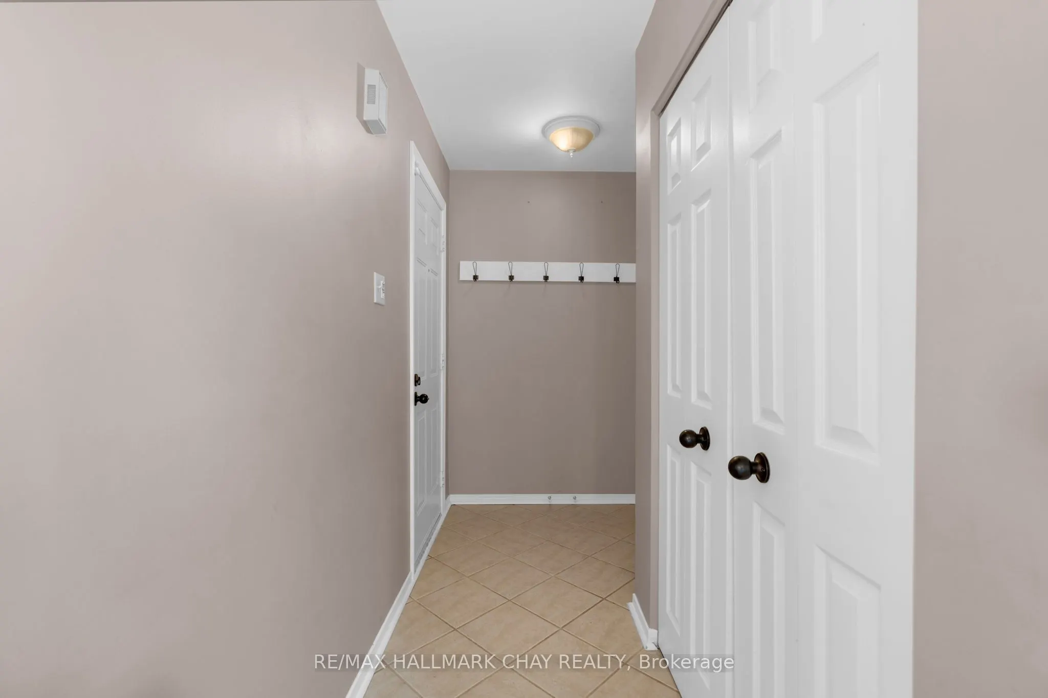 294 Hickling Trail