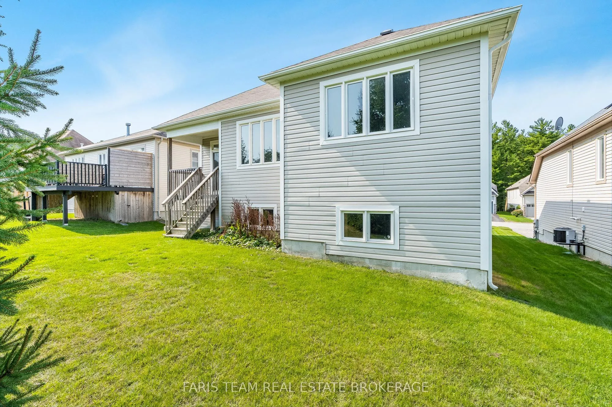 83 White Sands Way