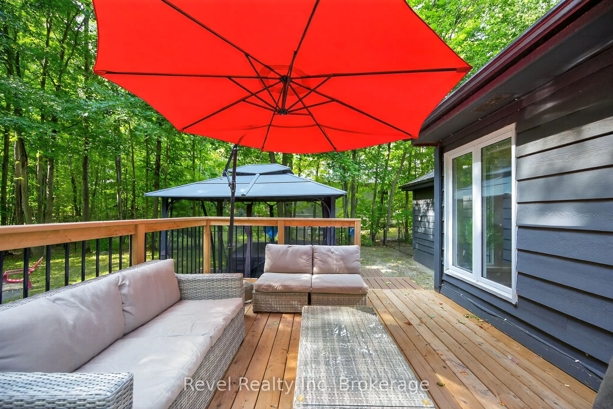 78 FOREST Circle