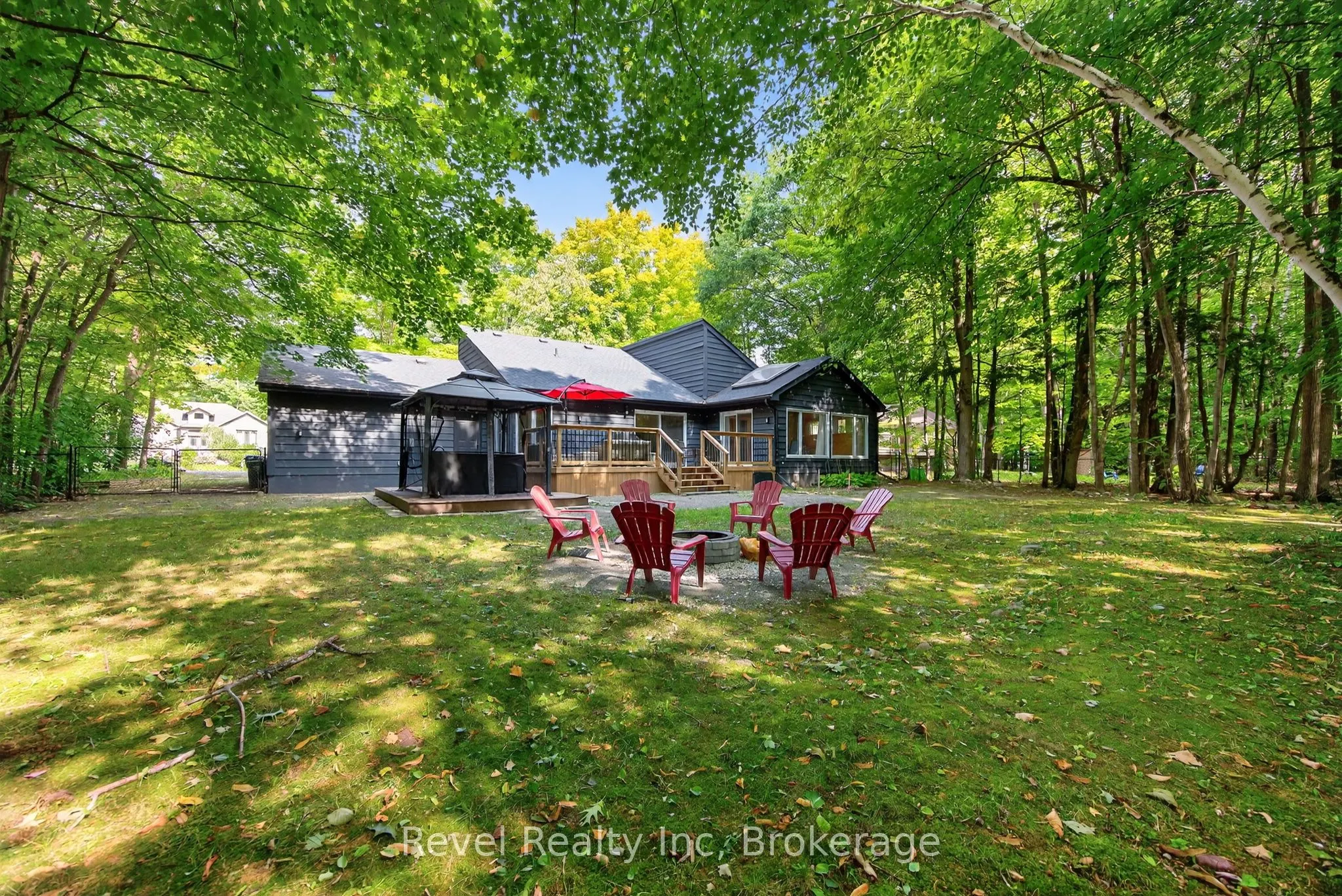 78 FOREST Circle