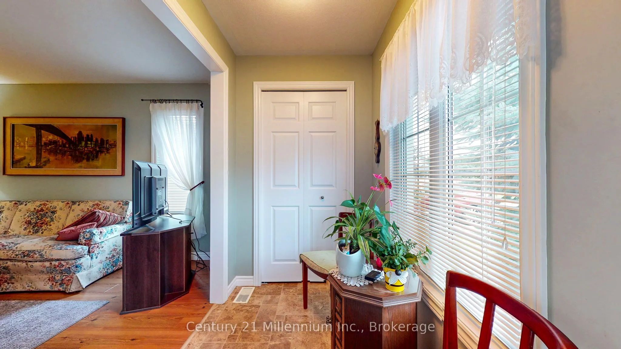 11 Virginia Avenue