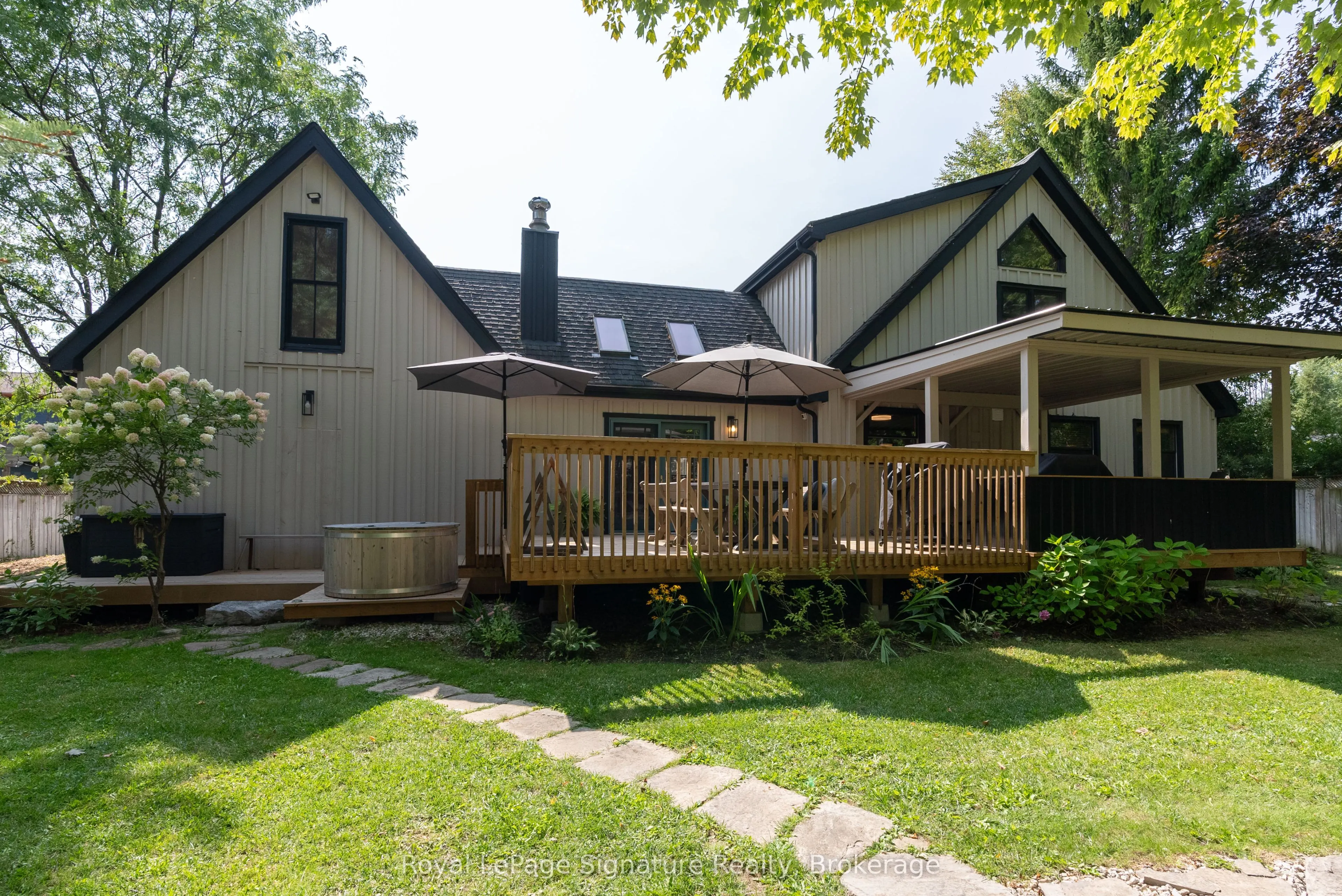 8302 POPLAR Side Road