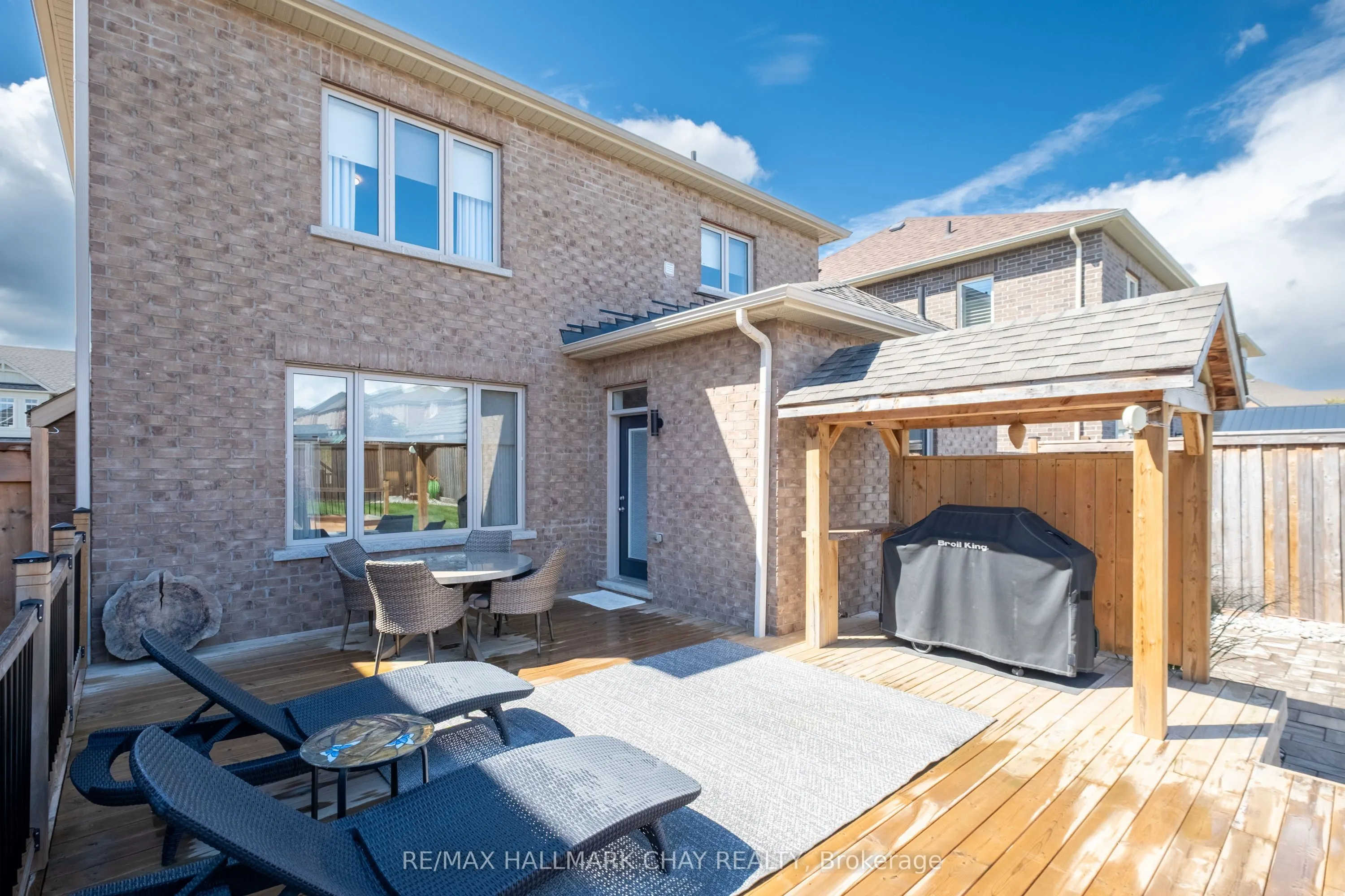 38 Rugman Crescent