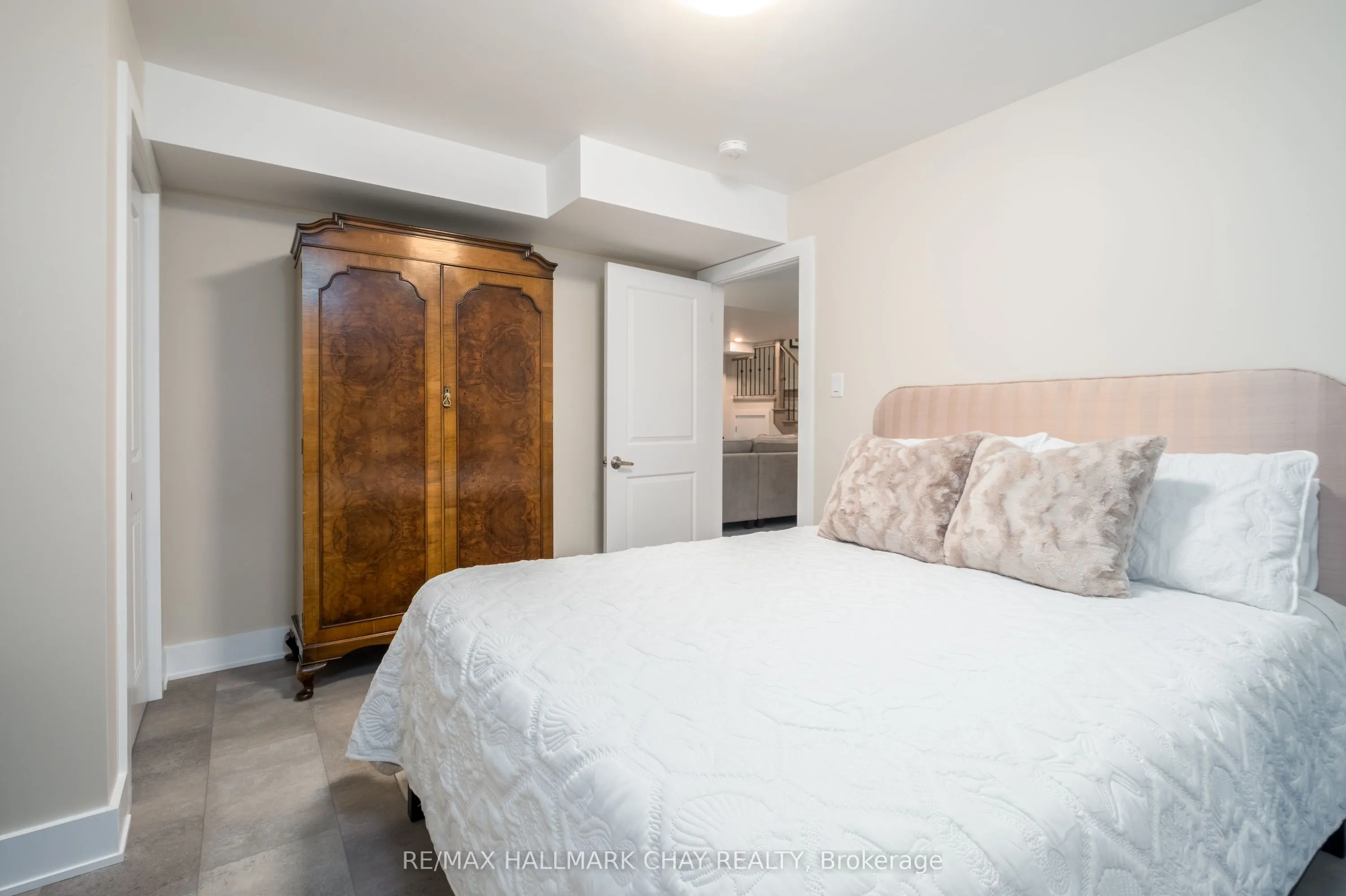38 Rugman Crescent