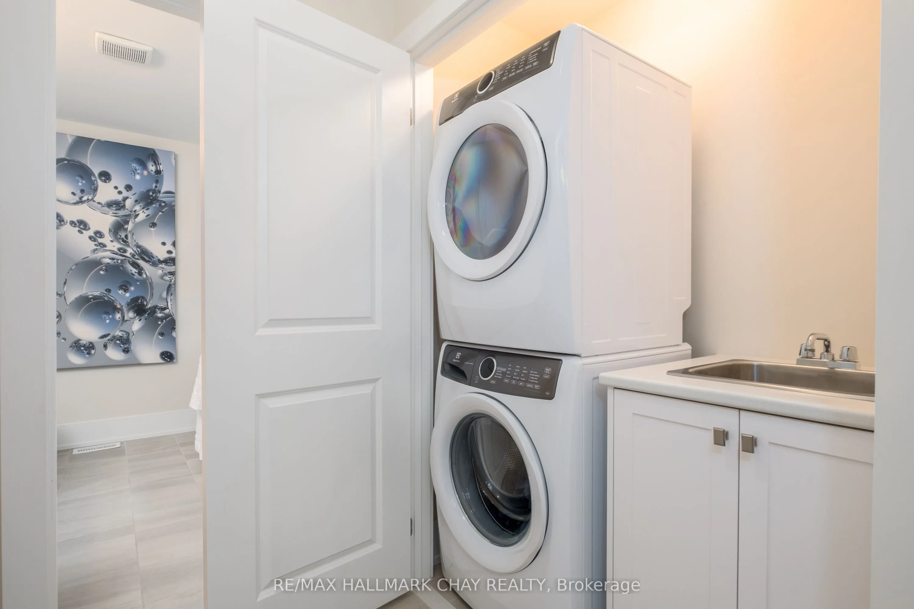 38 Rugman Crescent