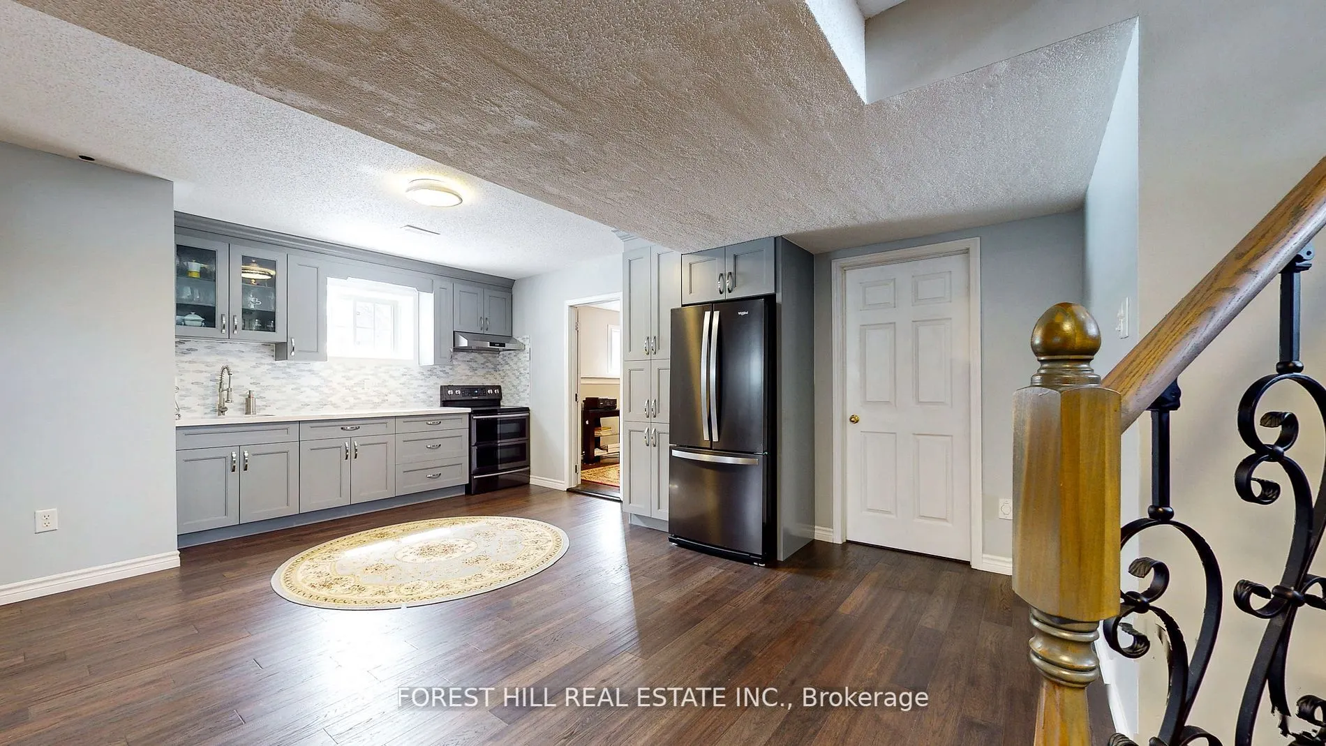 7 Tamarack Way