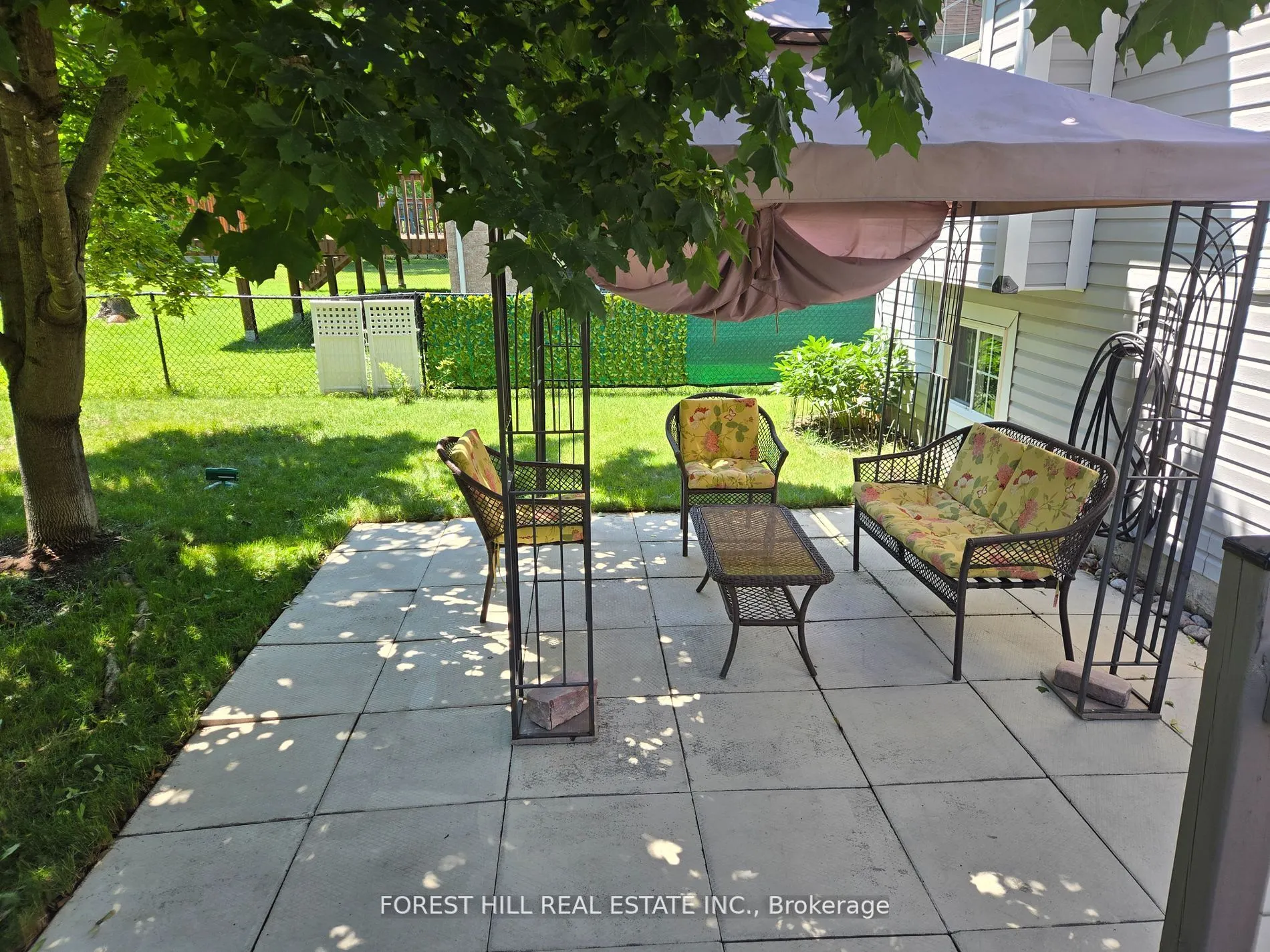 7 Tamarack Way