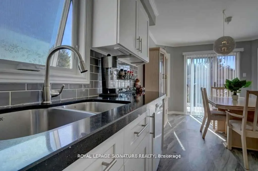 47 Acorn Crescent, #Main