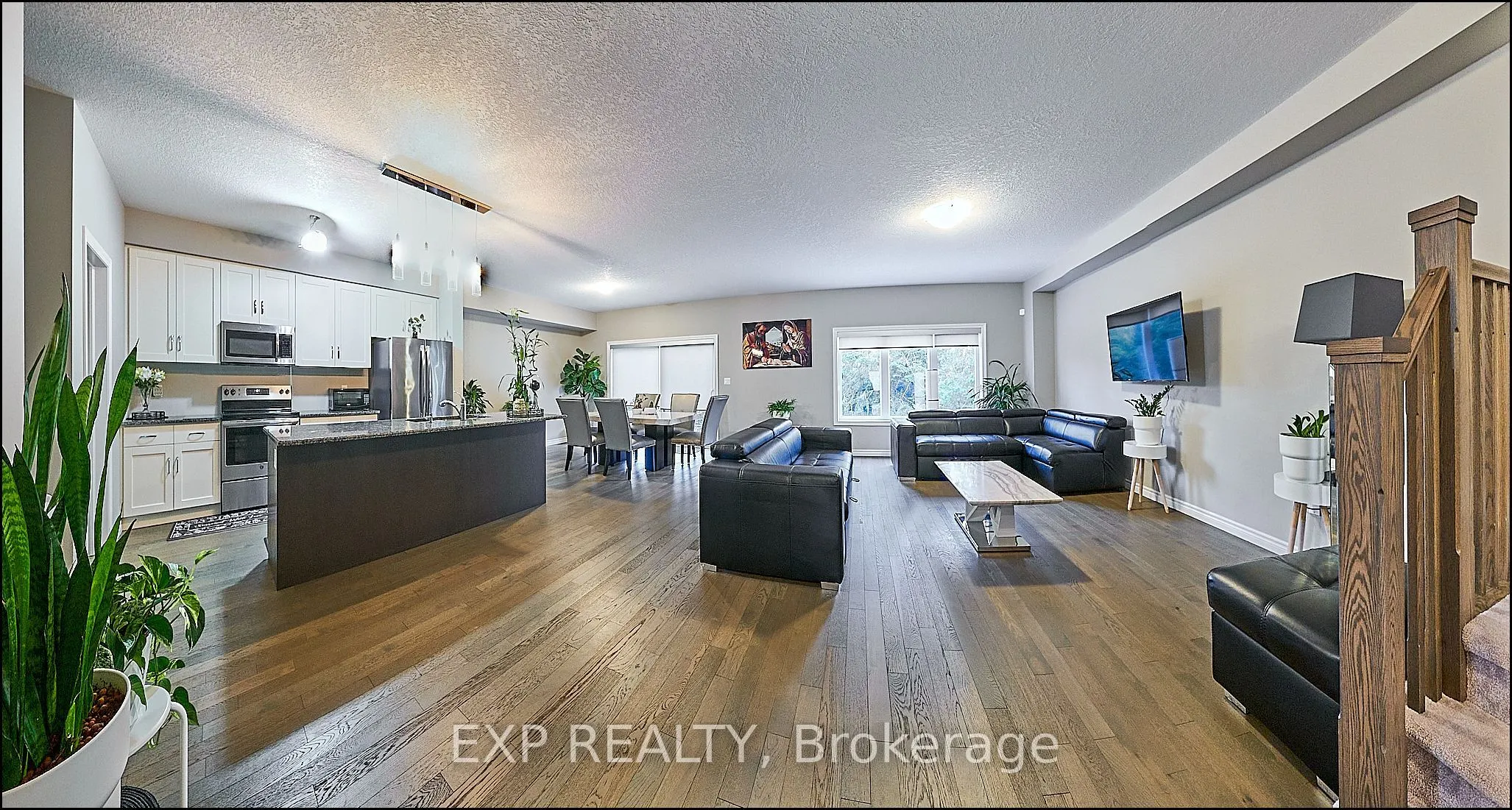 967 Wright Drive, #Upper