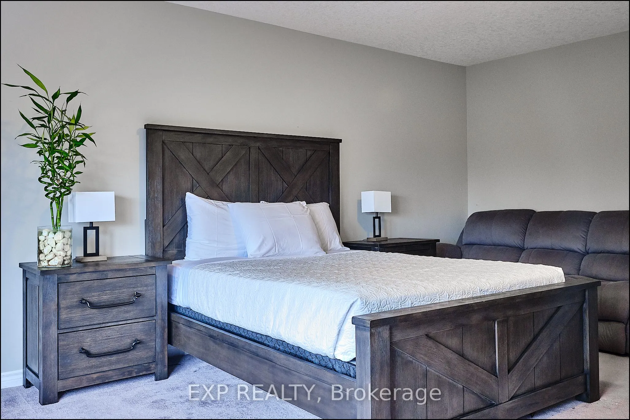 967 Wright Drive, #Upper
