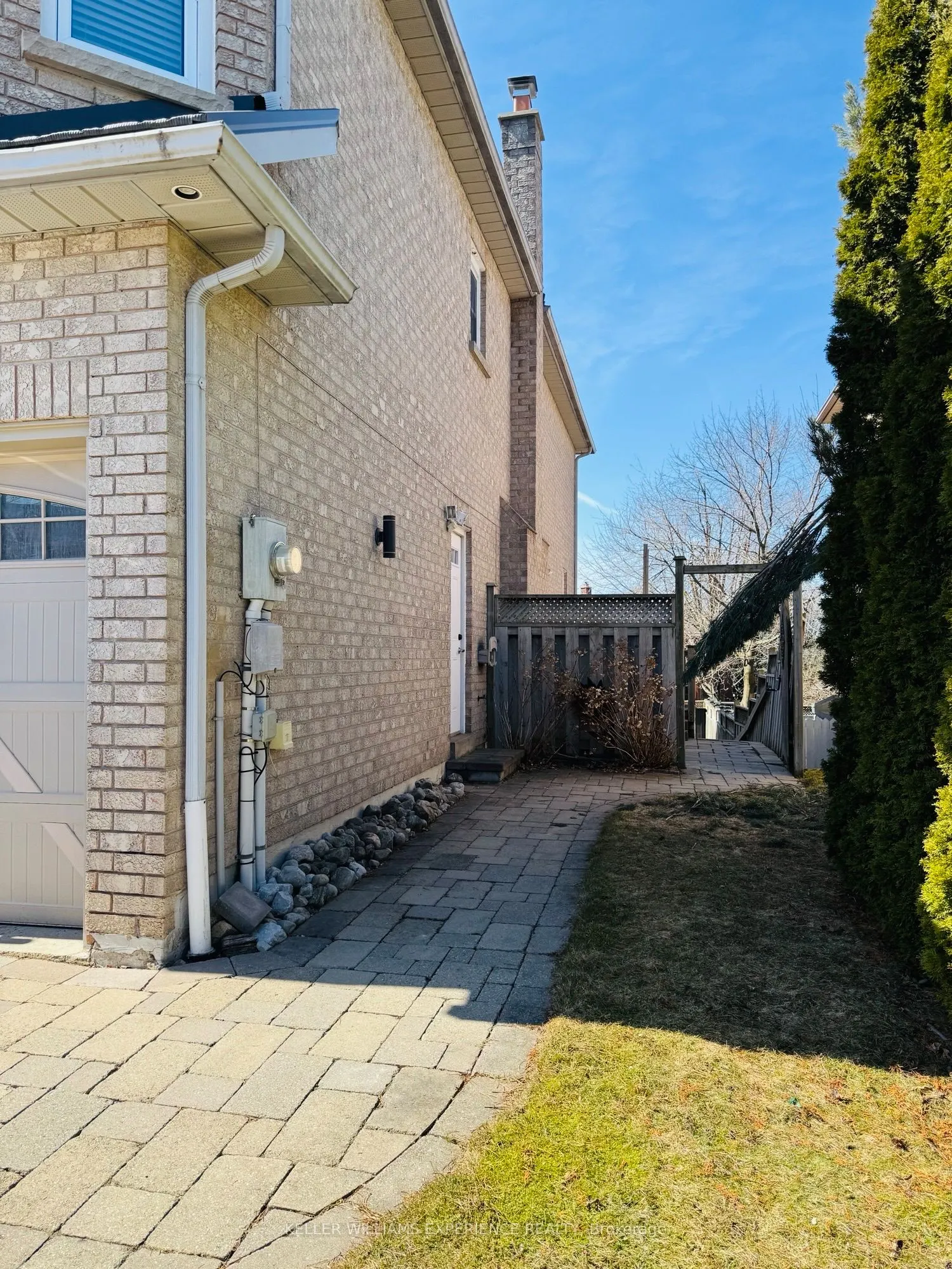 22 Grand Forest Drive, #BSMT