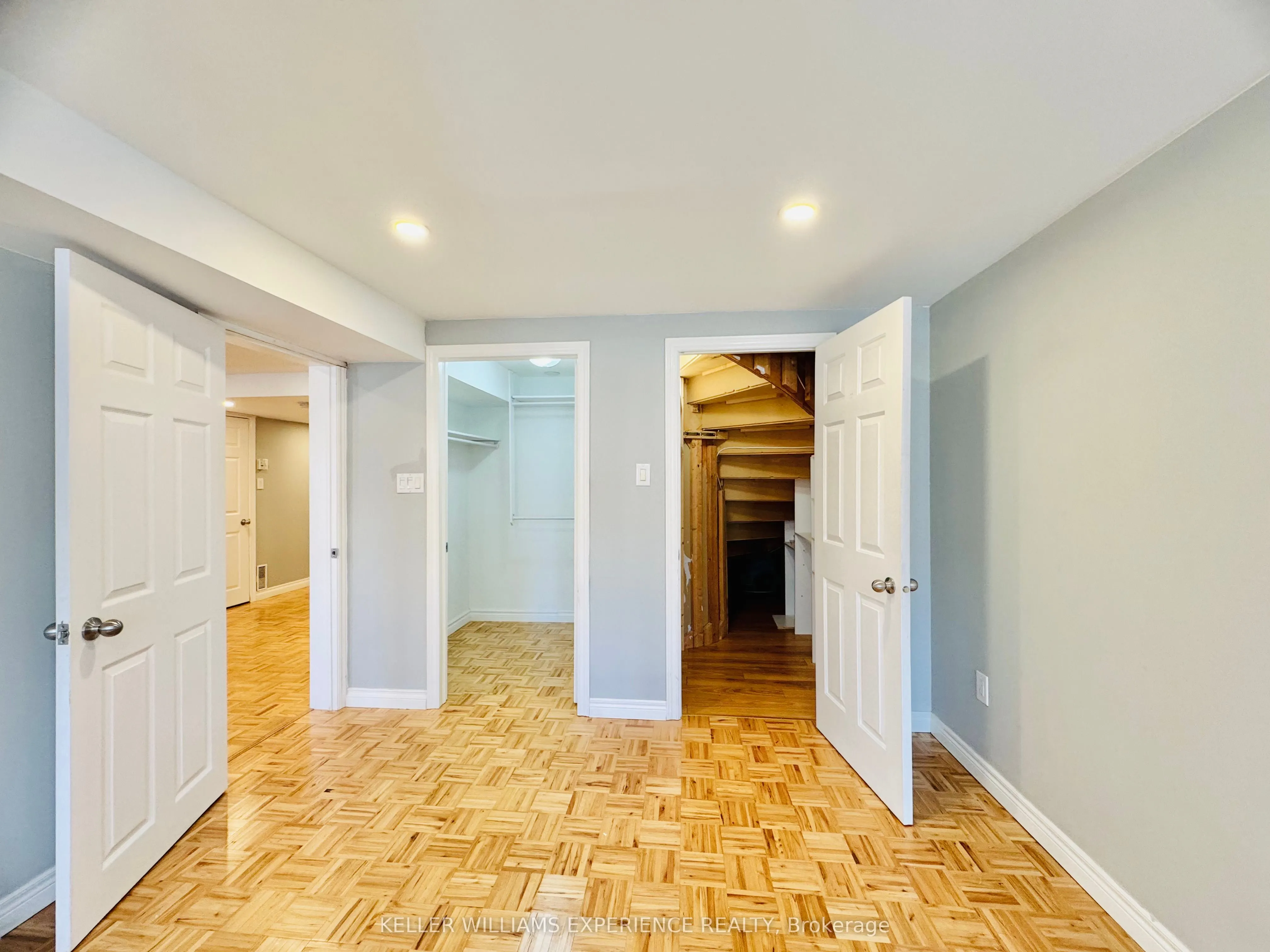 22 Grand Forest Drive, #BSMT