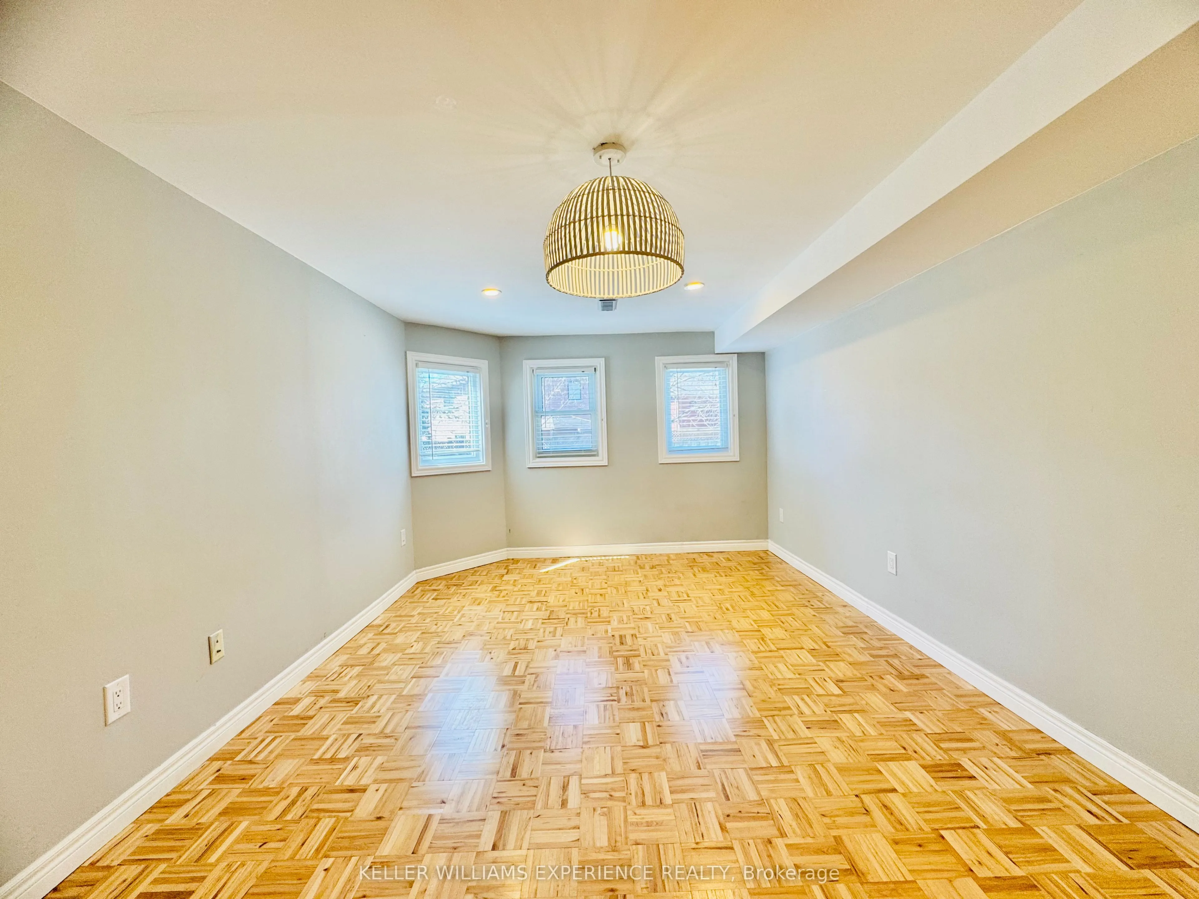 22 Grand Forest Drive, #BSMT