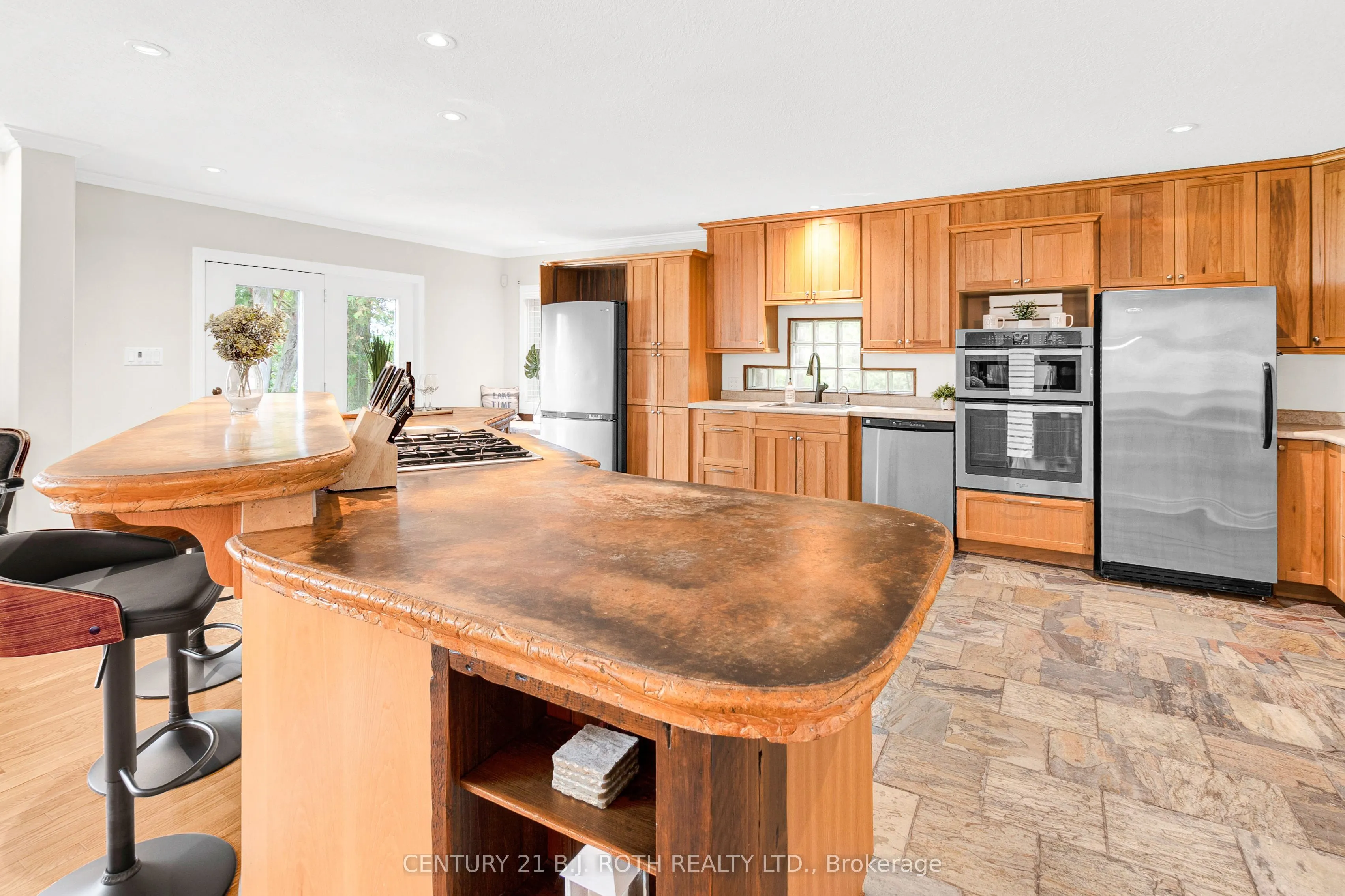 58 White Oaks Road