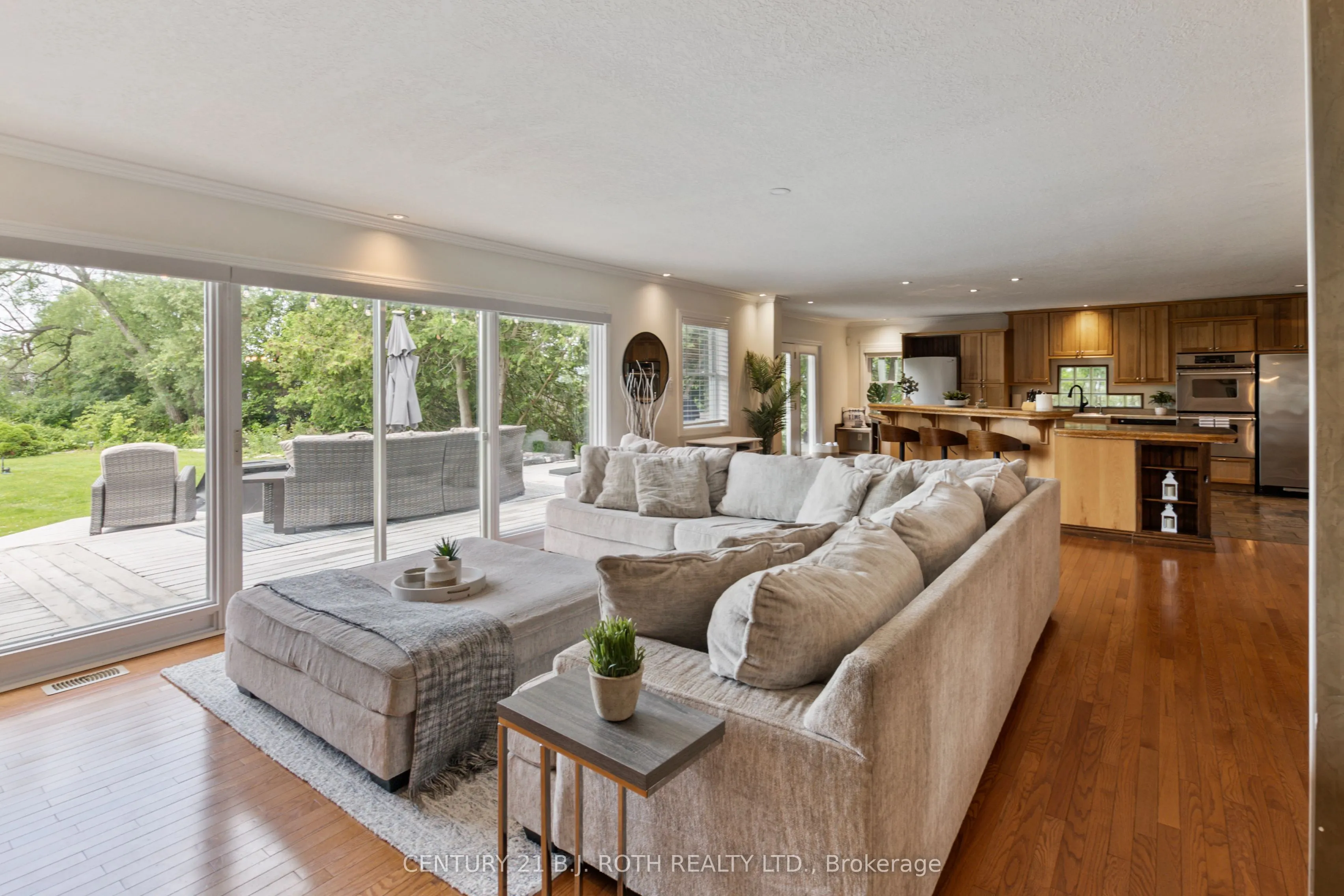 58 White Oaks Road
