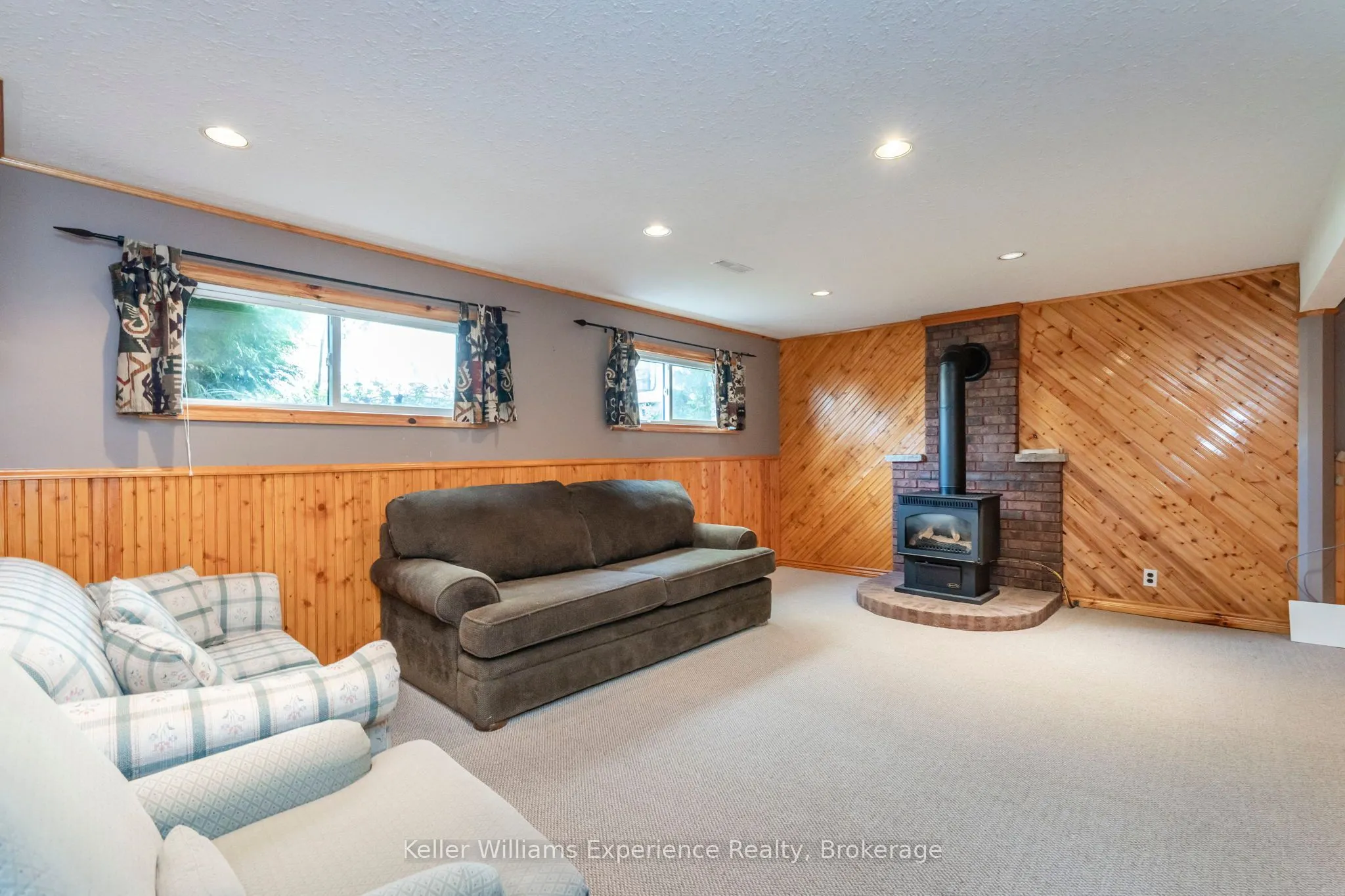 309 Lescaut Road