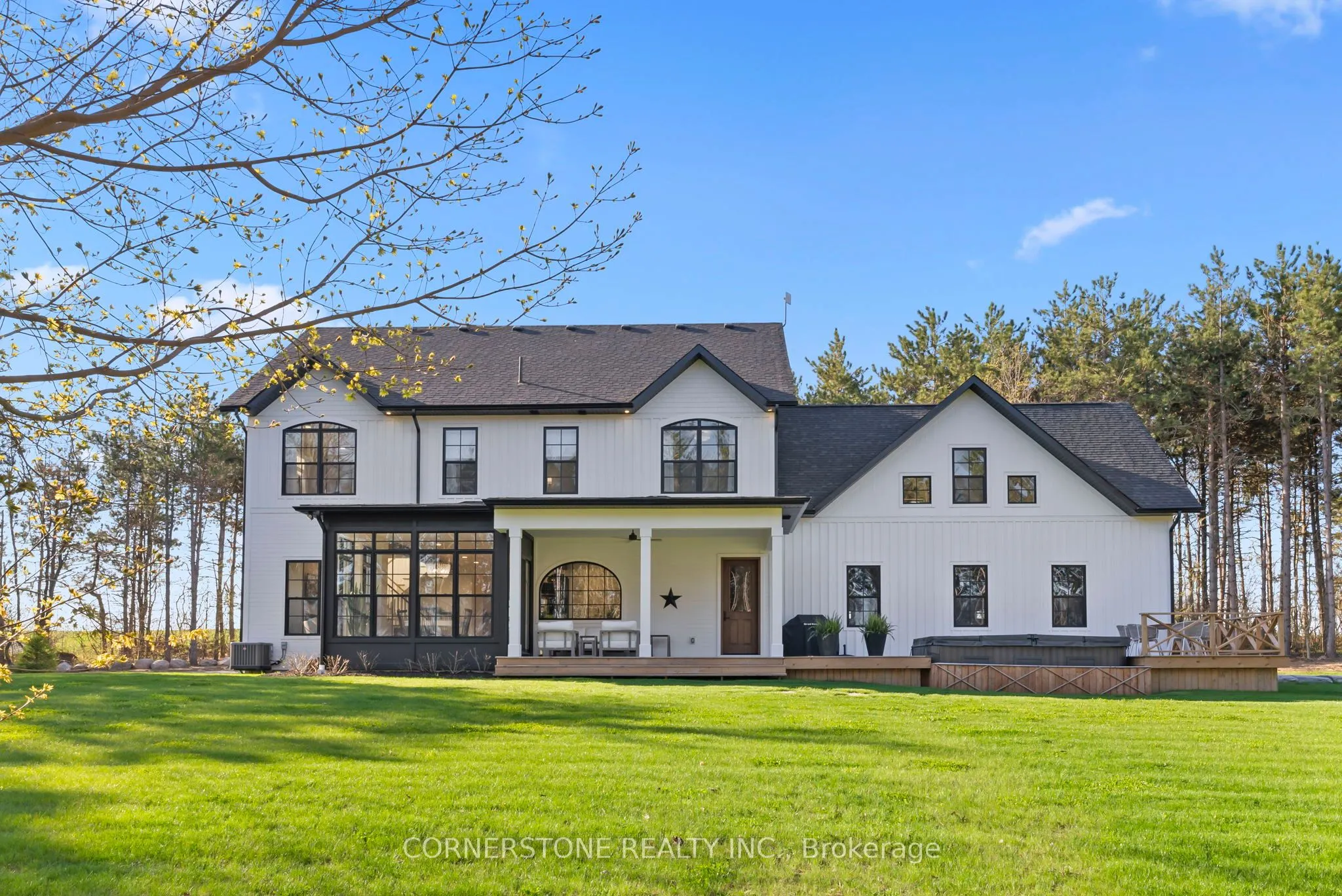 115 Rue Lafontaine Road E