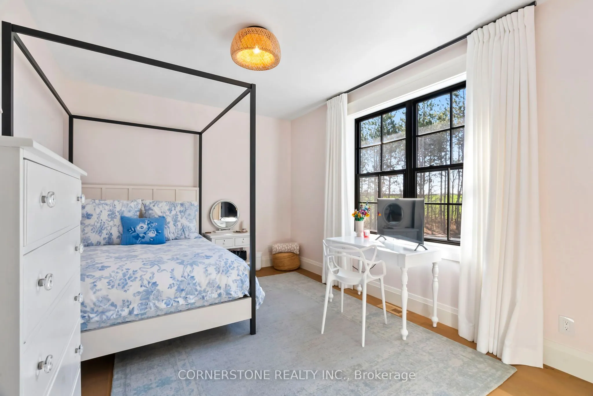 115 Rue Lafontaine Road E