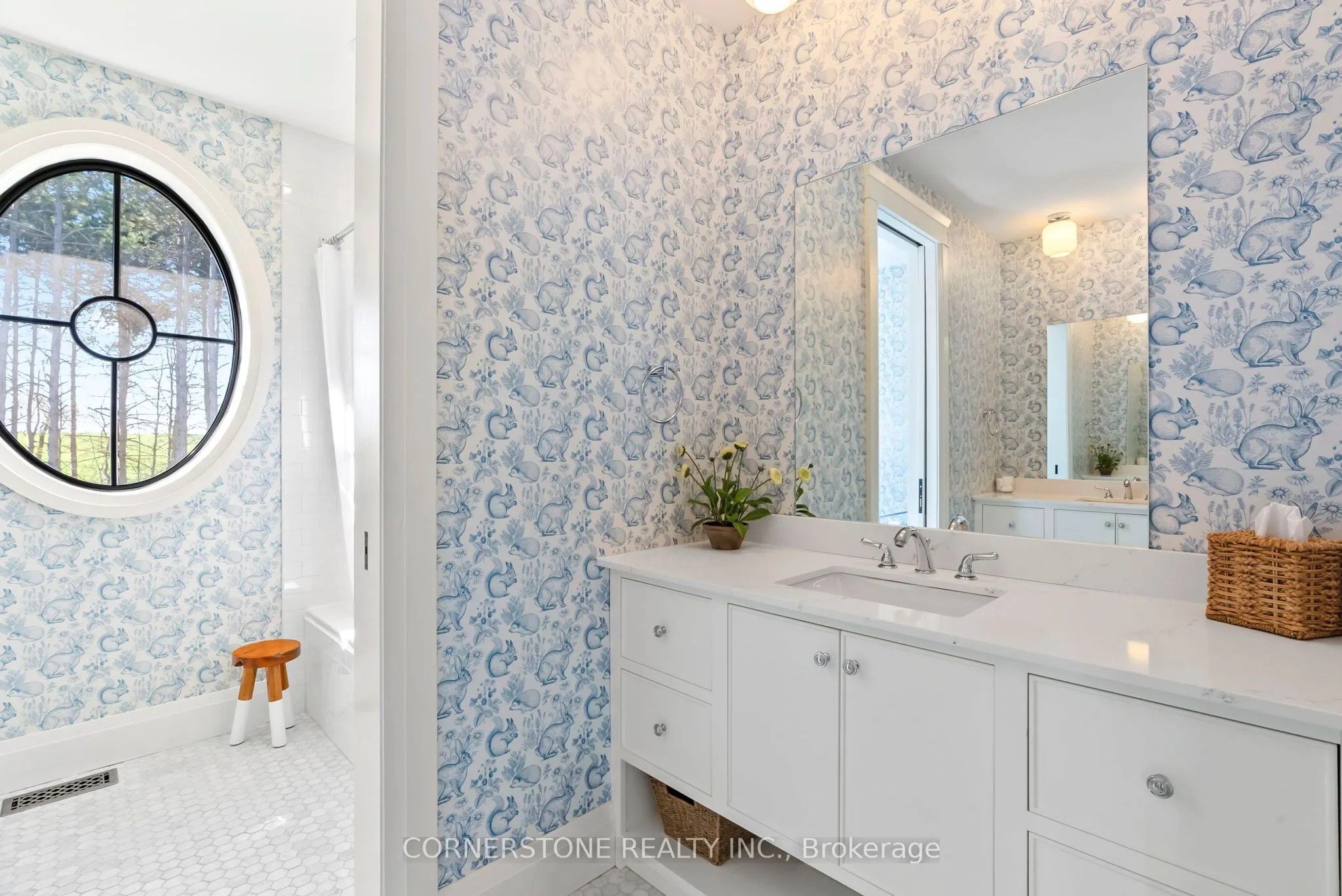 115 Rue Lafontaine Road E