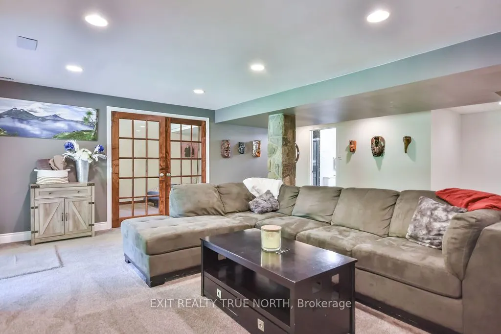 28 Nicholson Crescent
