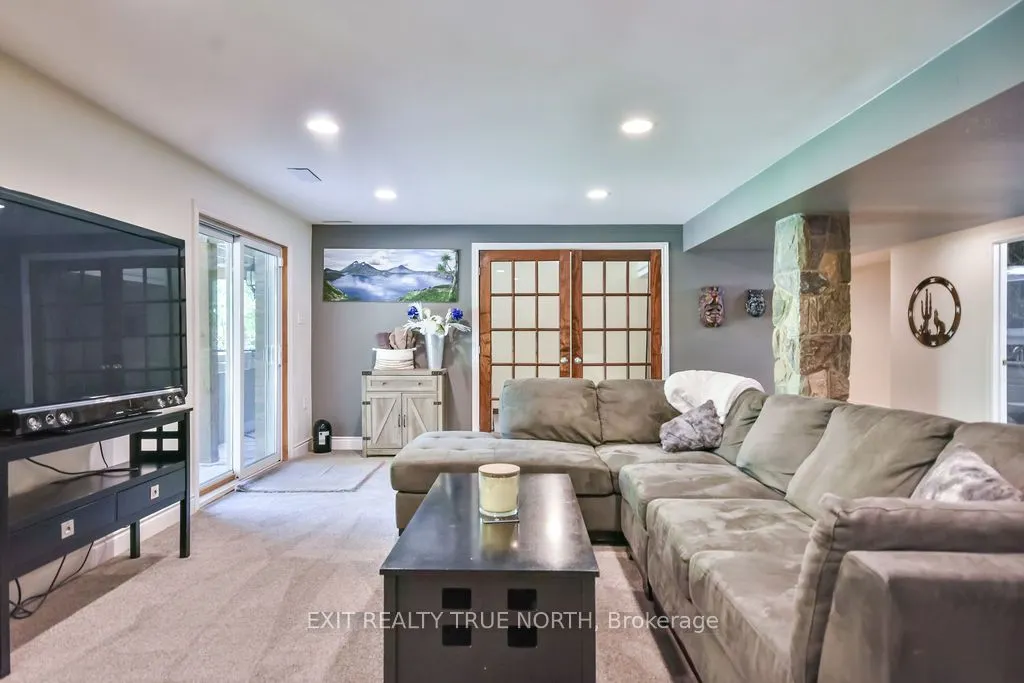 28 Nicholson Crescent
