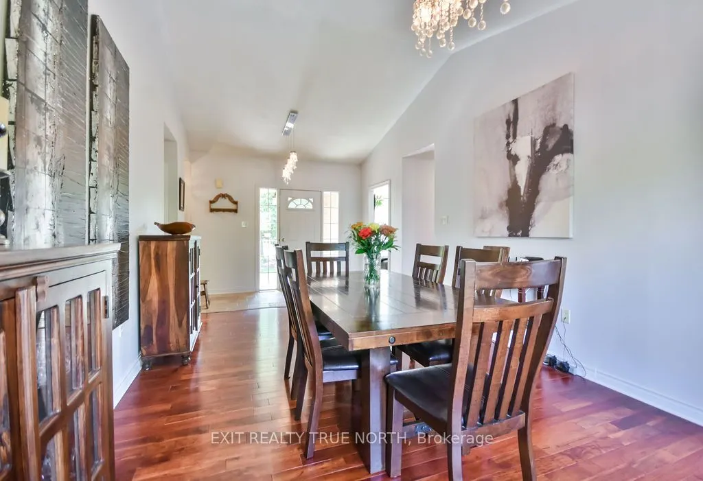 28 Nicholson Crescent