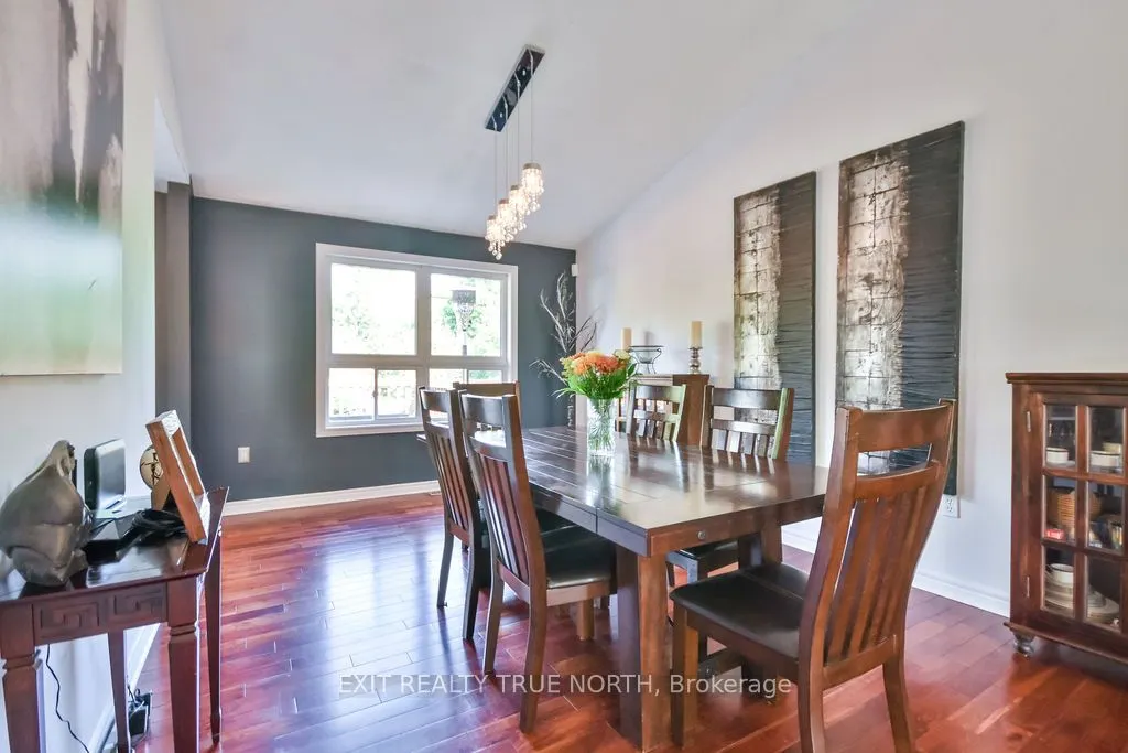 28 Nicholson Crescent