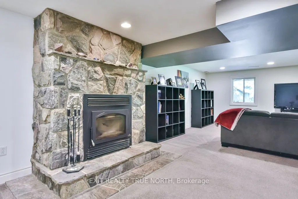 28 Nicholson Crescent